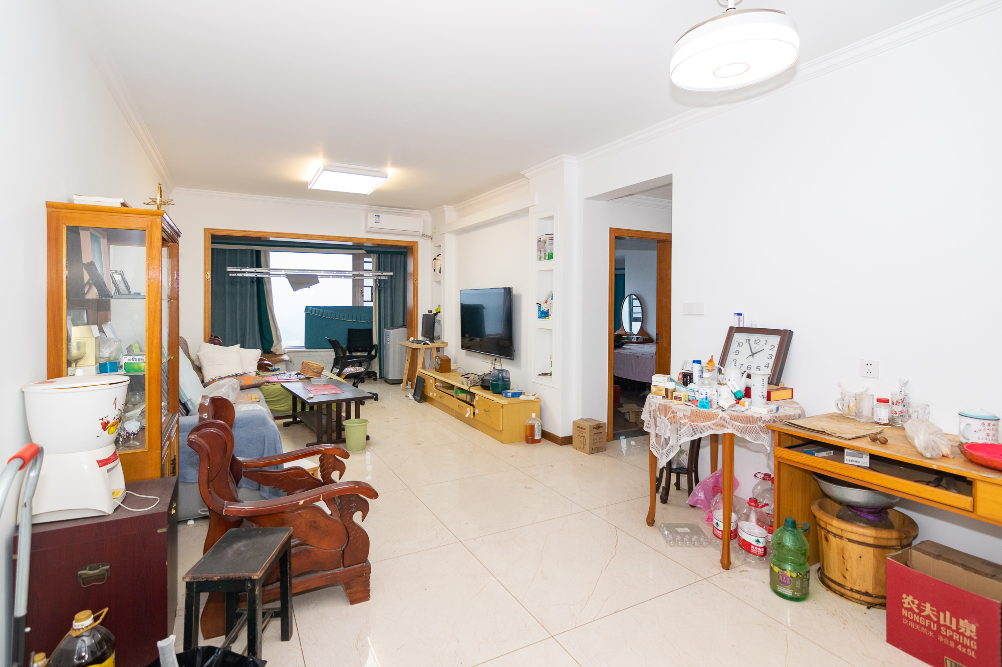 润和山水郡  3室2厅1卫    77.0万客厅