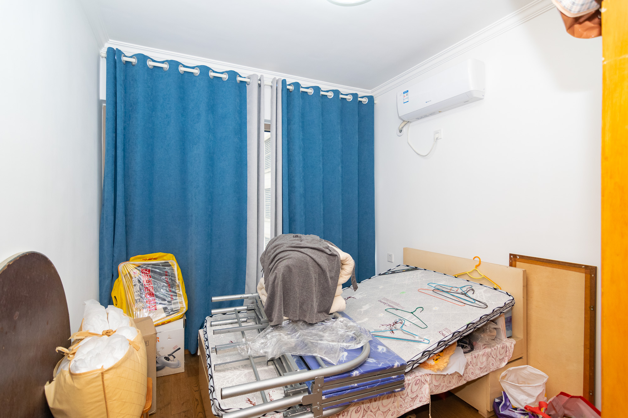 润和山水郡  3室2厅1卫    77.0万卧室