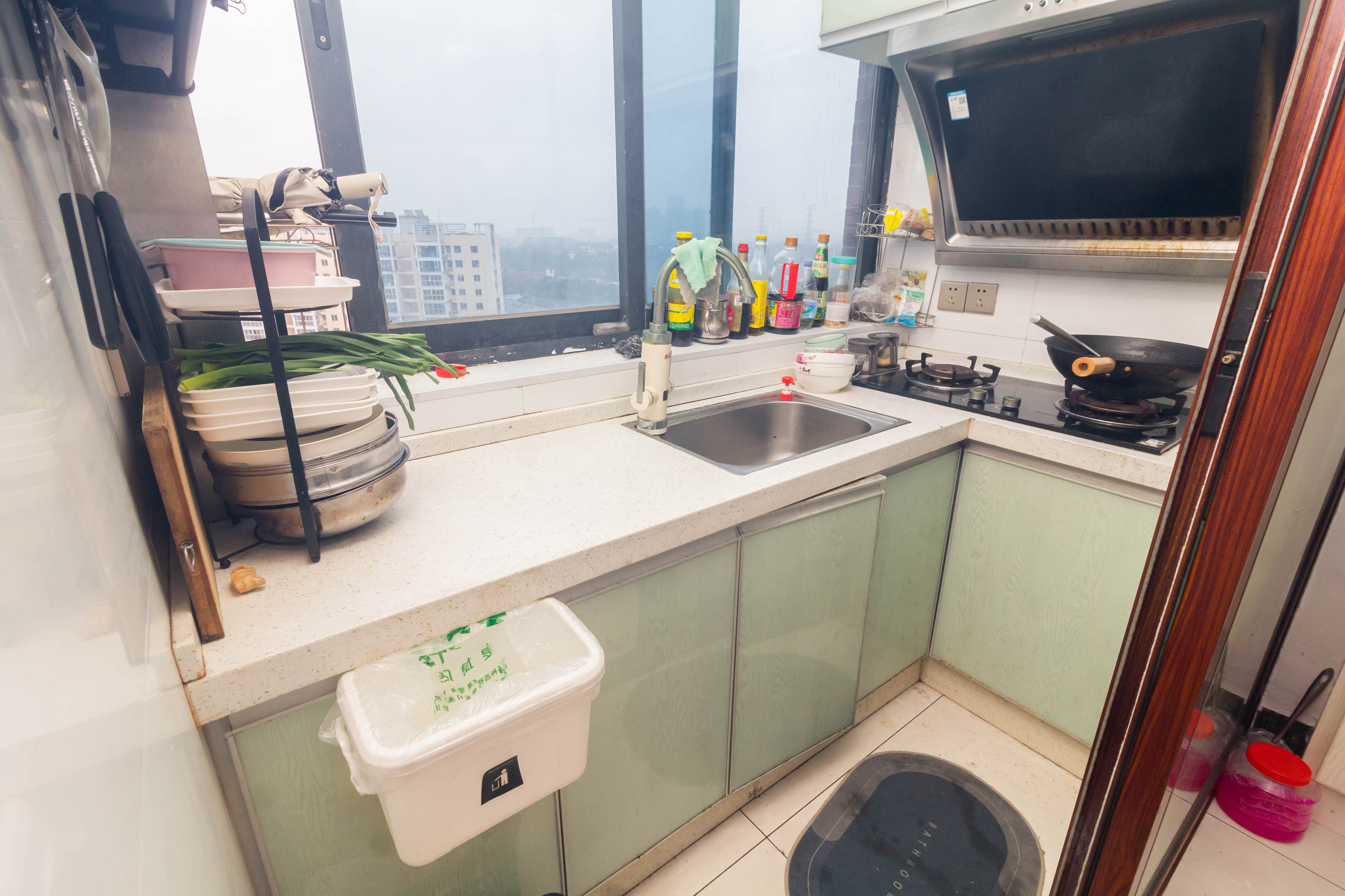 方略90公馆  2室1厅1卫    38.0万 方略90公馆  2室1厅1卫    38.0万厨房