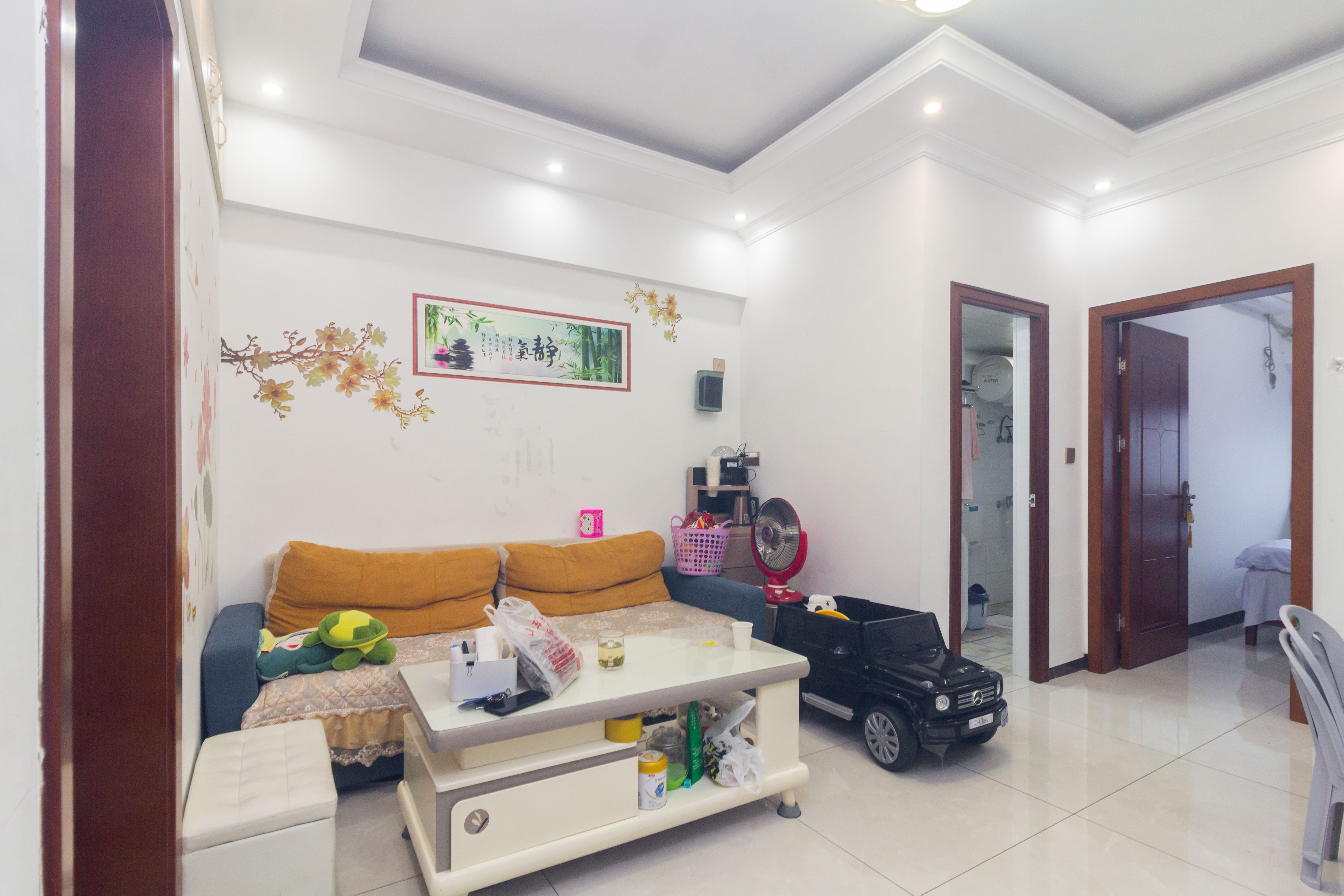 方略90公馆  2室1厅1卫    38.0万 方略90公馆  2室1厅1卫    38.0万客厅