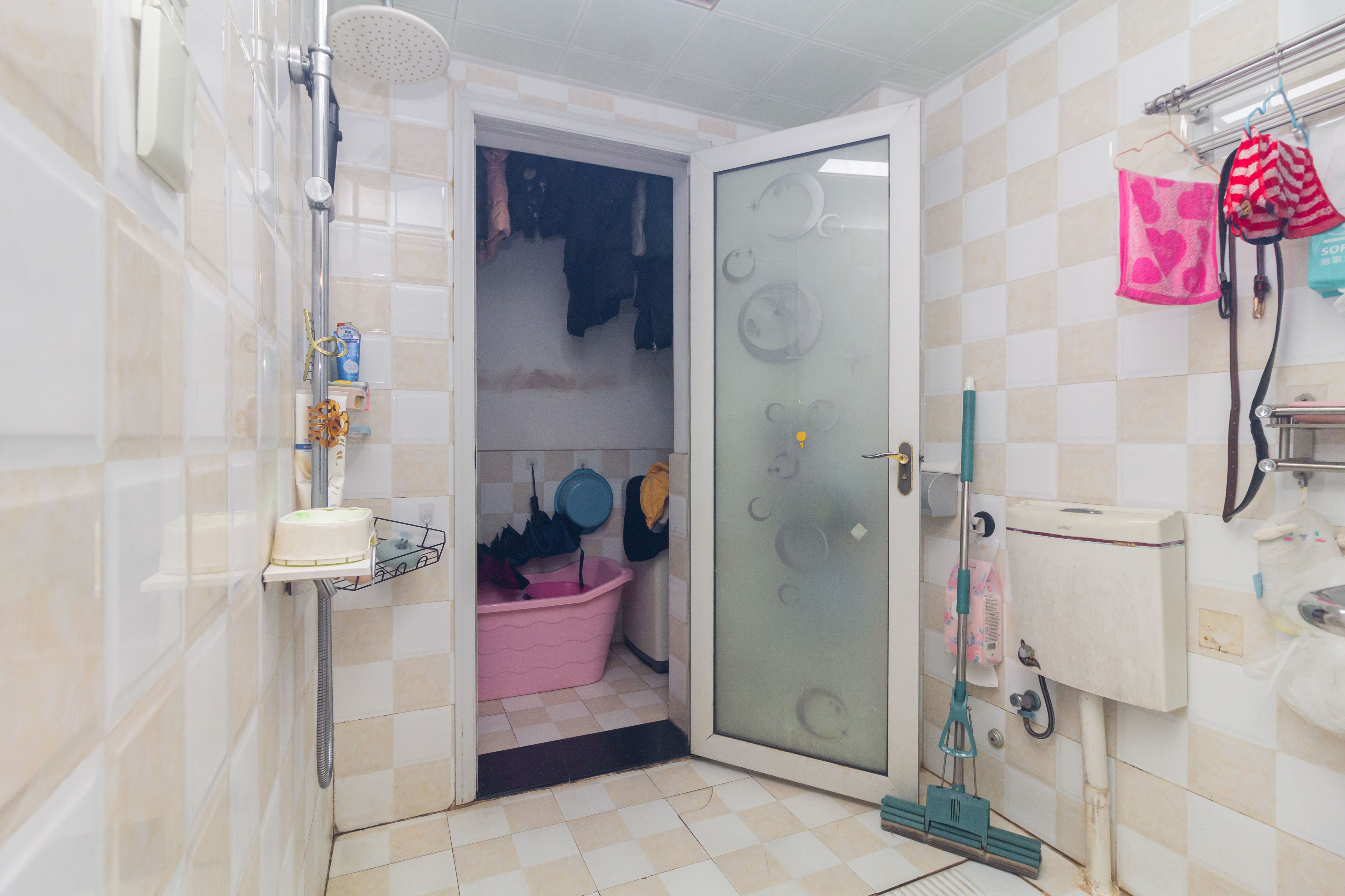 紫御江山  3室2厅1卫    73.0万 紫御江山  3室2厅1卫    73.0万卫生间