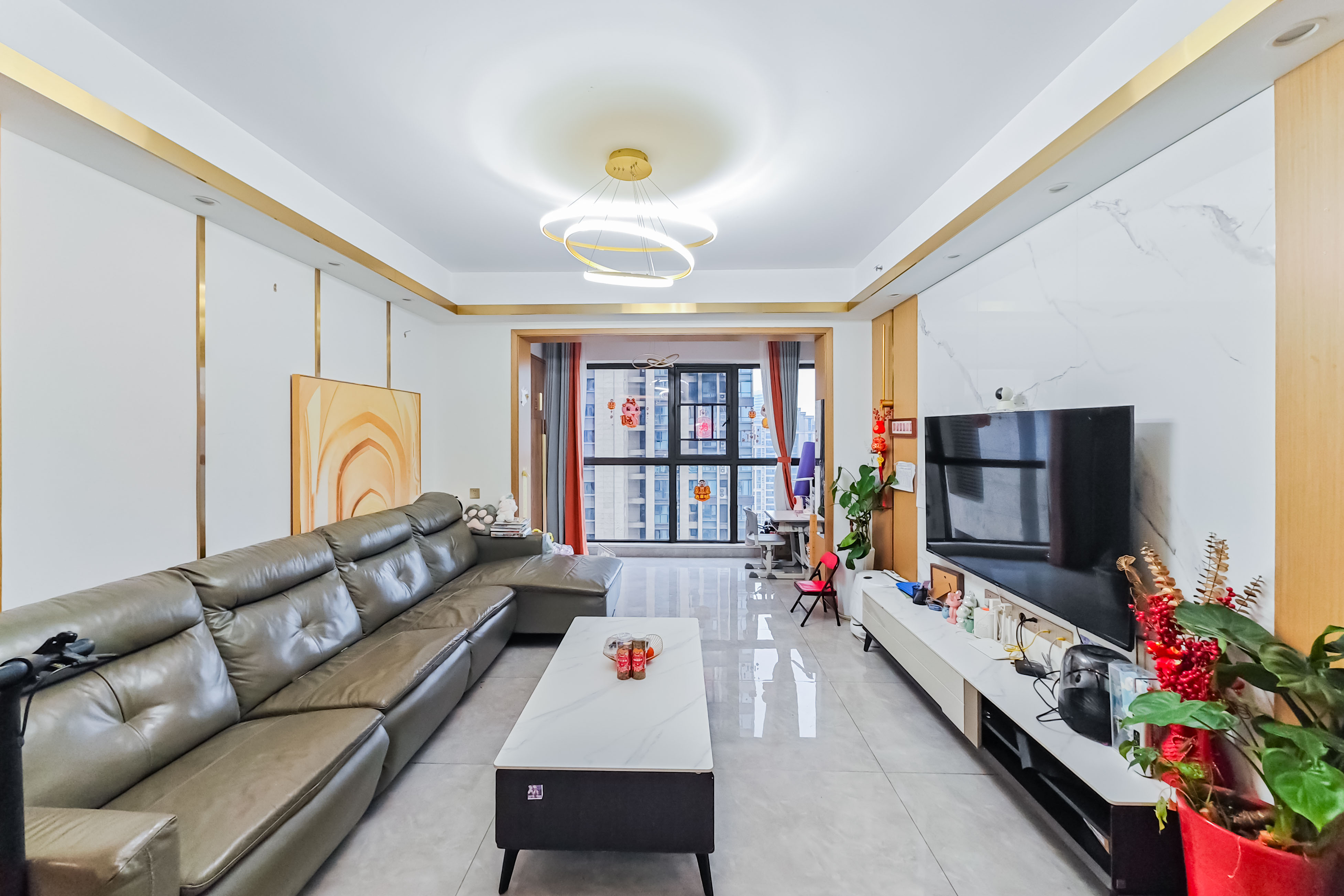 明昇壹城(明昇时代广场)二期  4室2厅2卫    208.0万 明昇壹城(明昇时代广场)二期  4室2厅2卫    208.0万客厅