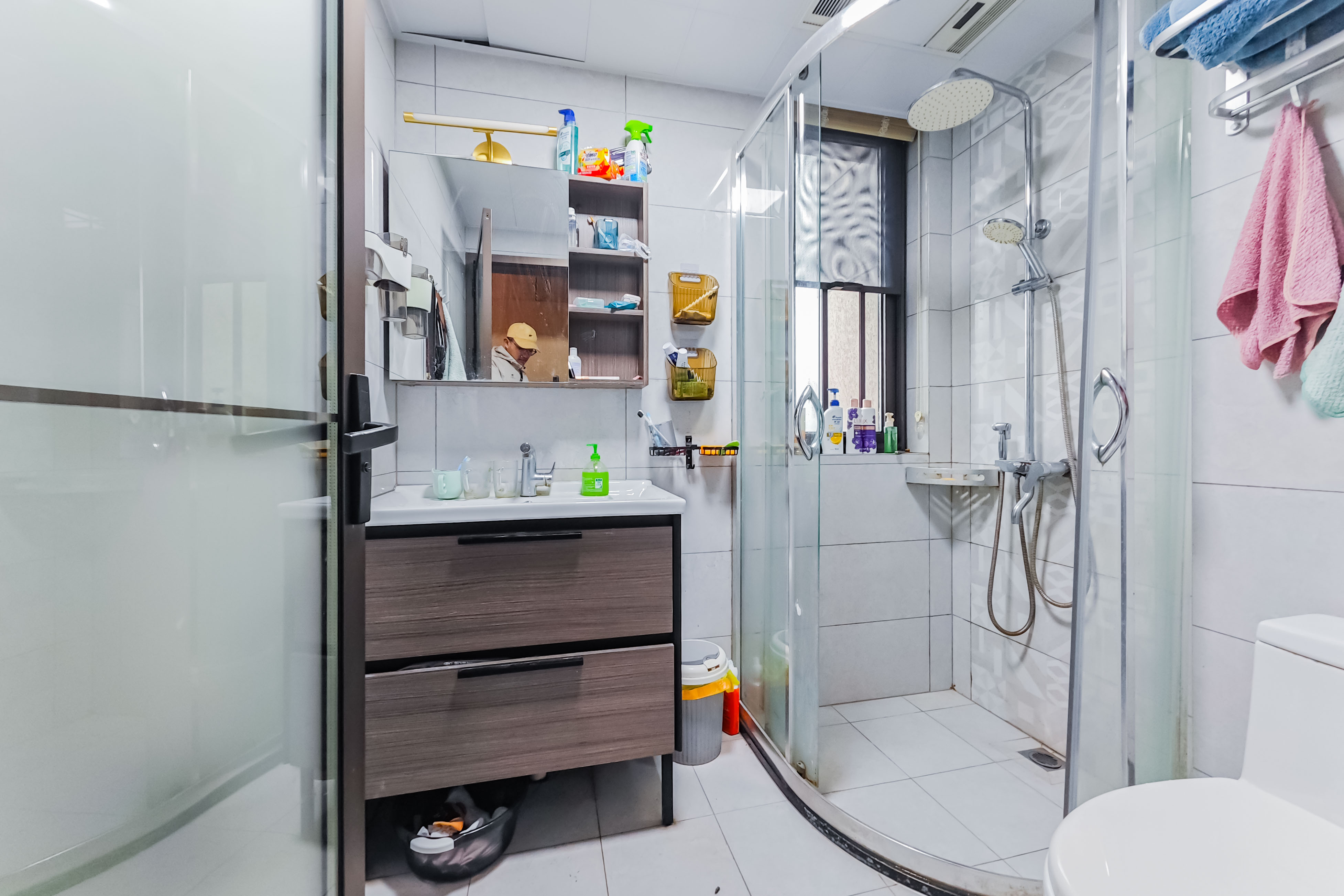 明昇壹城(明昇时代广场)二期  4室2厅2卫    208.0万 明昇壹城(明昇时代广场)二期  4室2厅2卫    208.0万卫生间