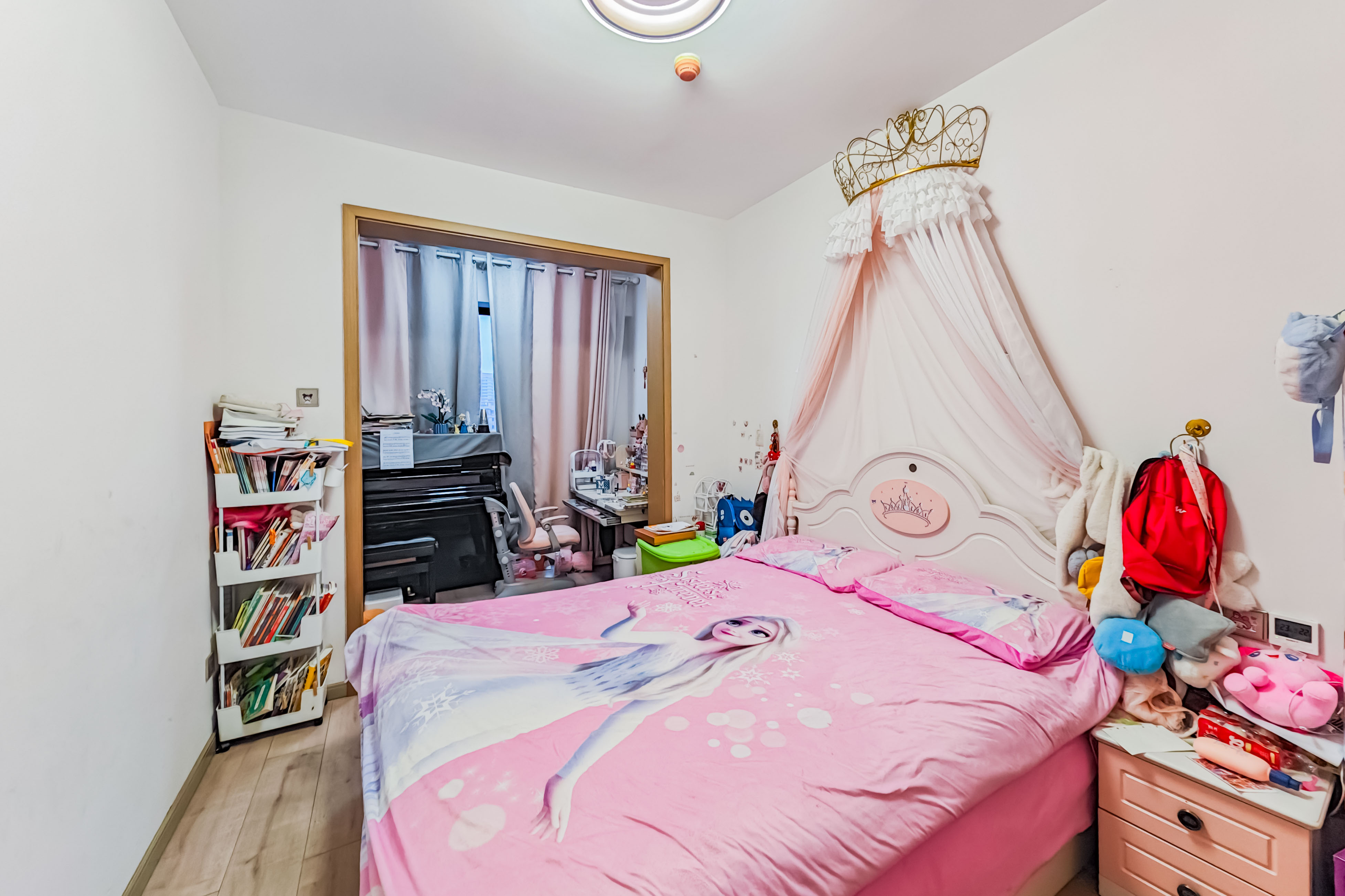 明昇壹城(明昇时代广场)二期  4室2厅2卫    208.0万 明昇壹城(明昇时代广场)二期  4室2厅2卫    208.0万卧室