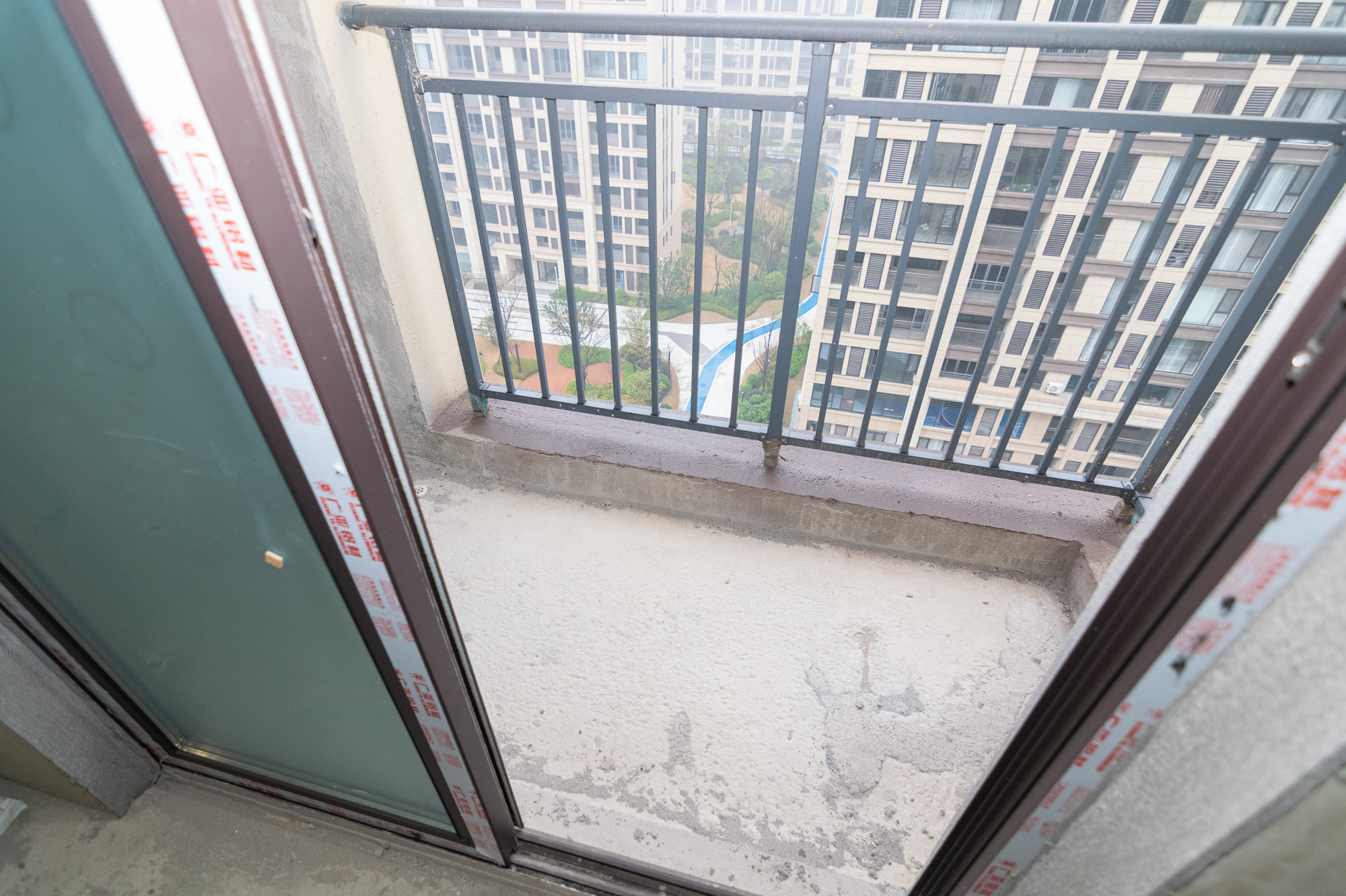 大汉汉府三期(大汉汉学府) 3室2厅2卫 82.0万 大汉汉府三期(大汉汉学府) 3室2厅2卫 82.0万阳台