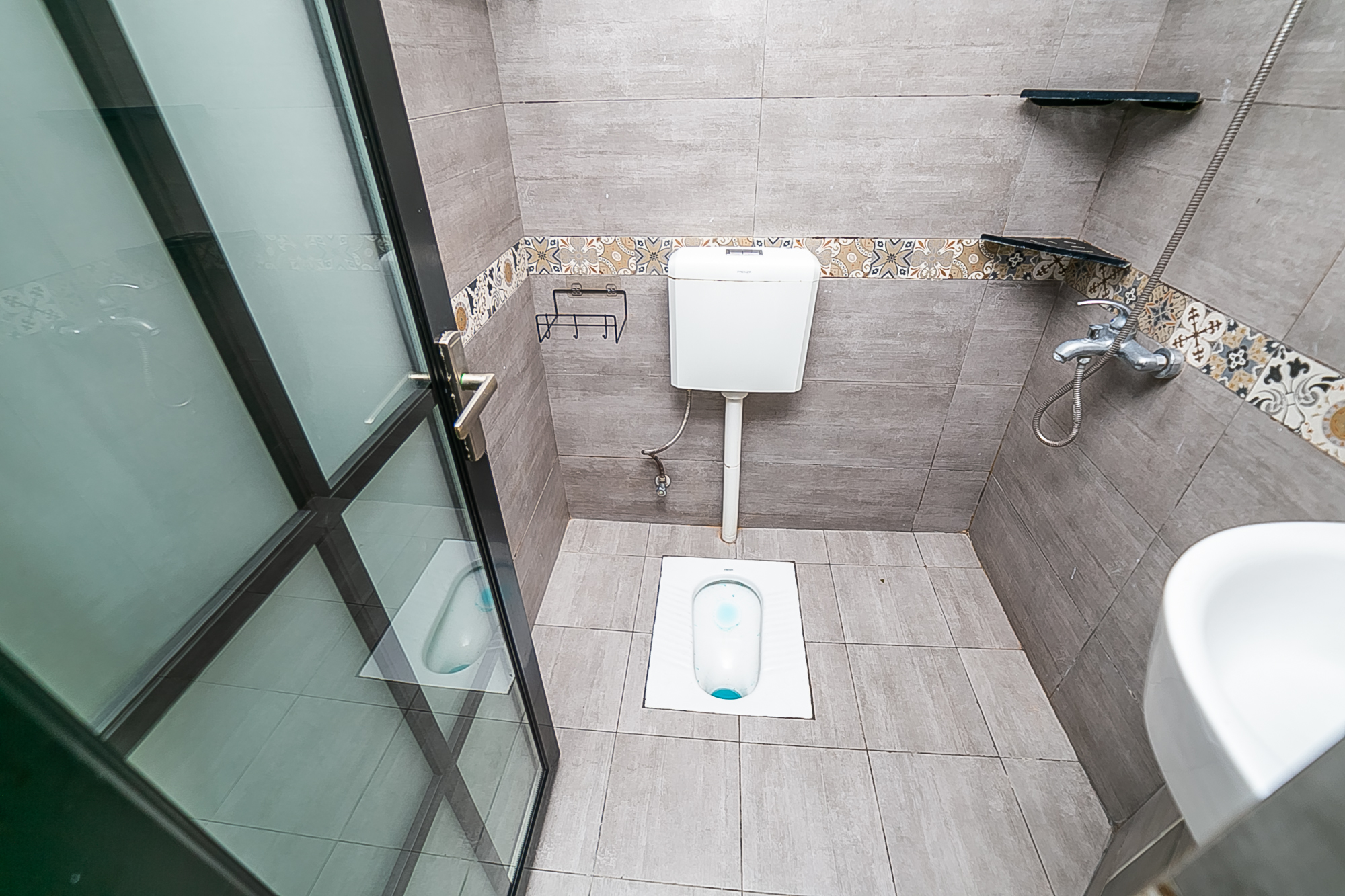 荣悦台  1室1厅1卫    38.5万 荣悦台  1室1厅1卫    38.5万其他