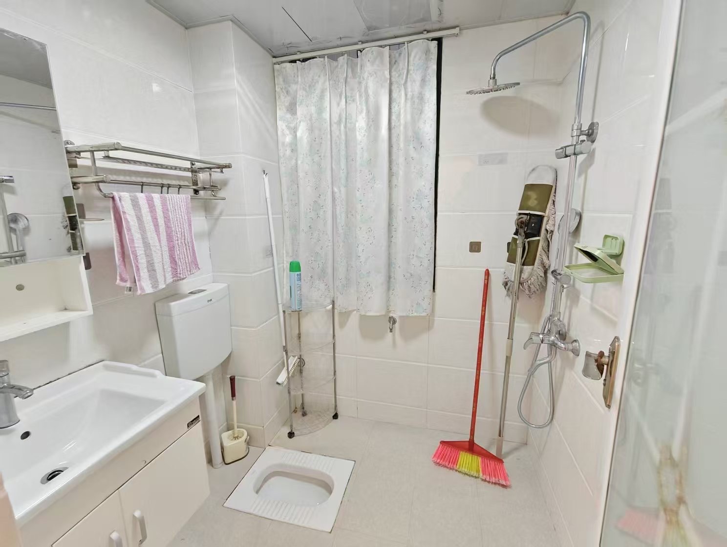 明兴翰苑一期  2室2厅1卫   1600.00元/月室内图