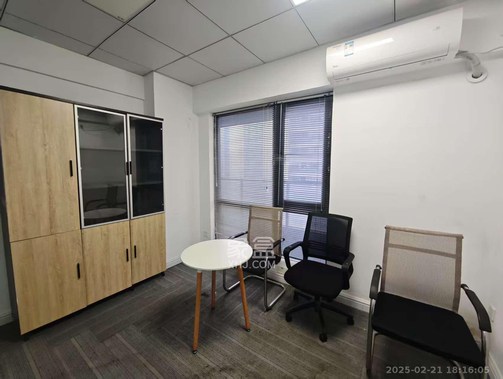 复地星光天地 2室1厅1卫 8000.0元/月 复地星光天地 2室1厅1卫 8000.0元/月室内图