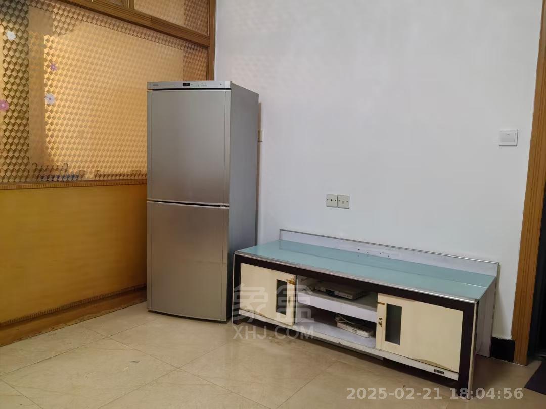 铁路小区  2室1厅1卫   1200.00元/月室内图