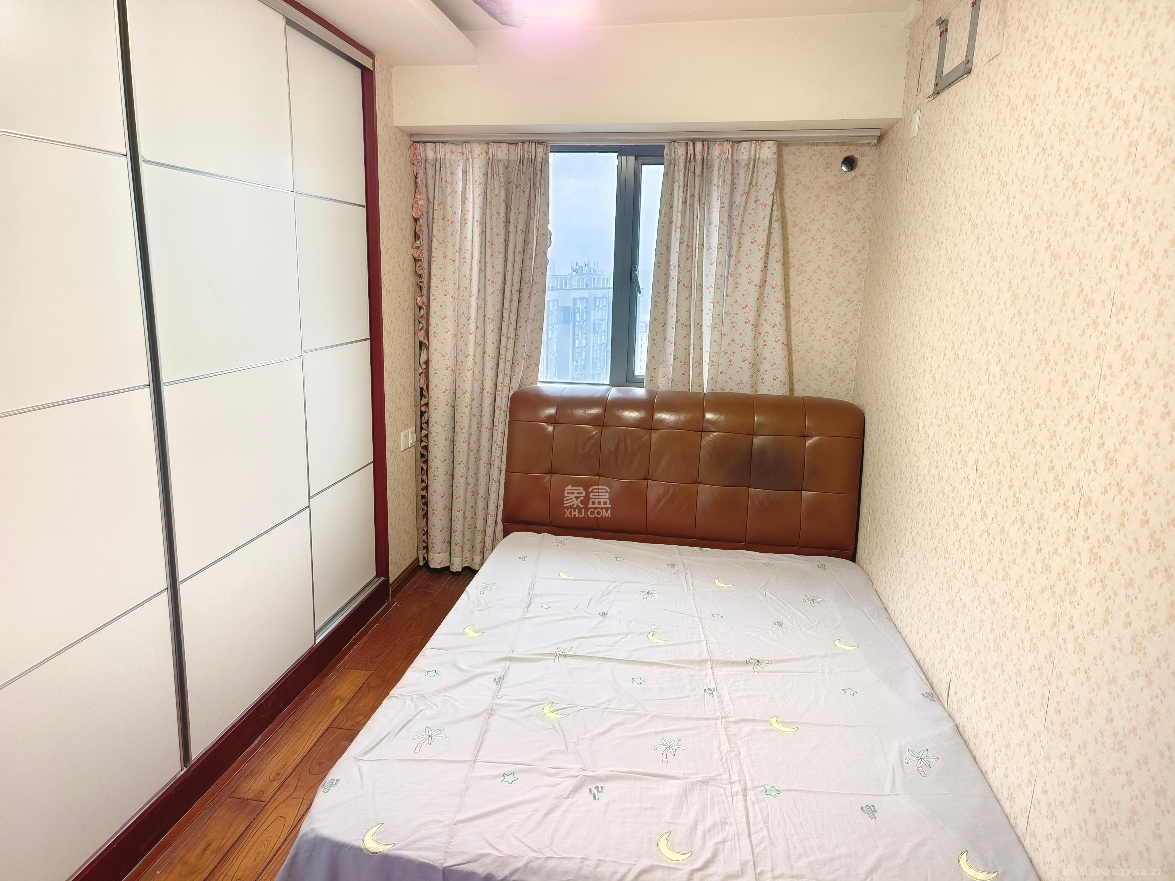 华菱蓝调国际(华菱.香墅美地) 3室2厅2卫 2800.0元/月 华菱蓝调国际(华菱.香墅美地) 3室2厅2卫 2800.0元/月室内图