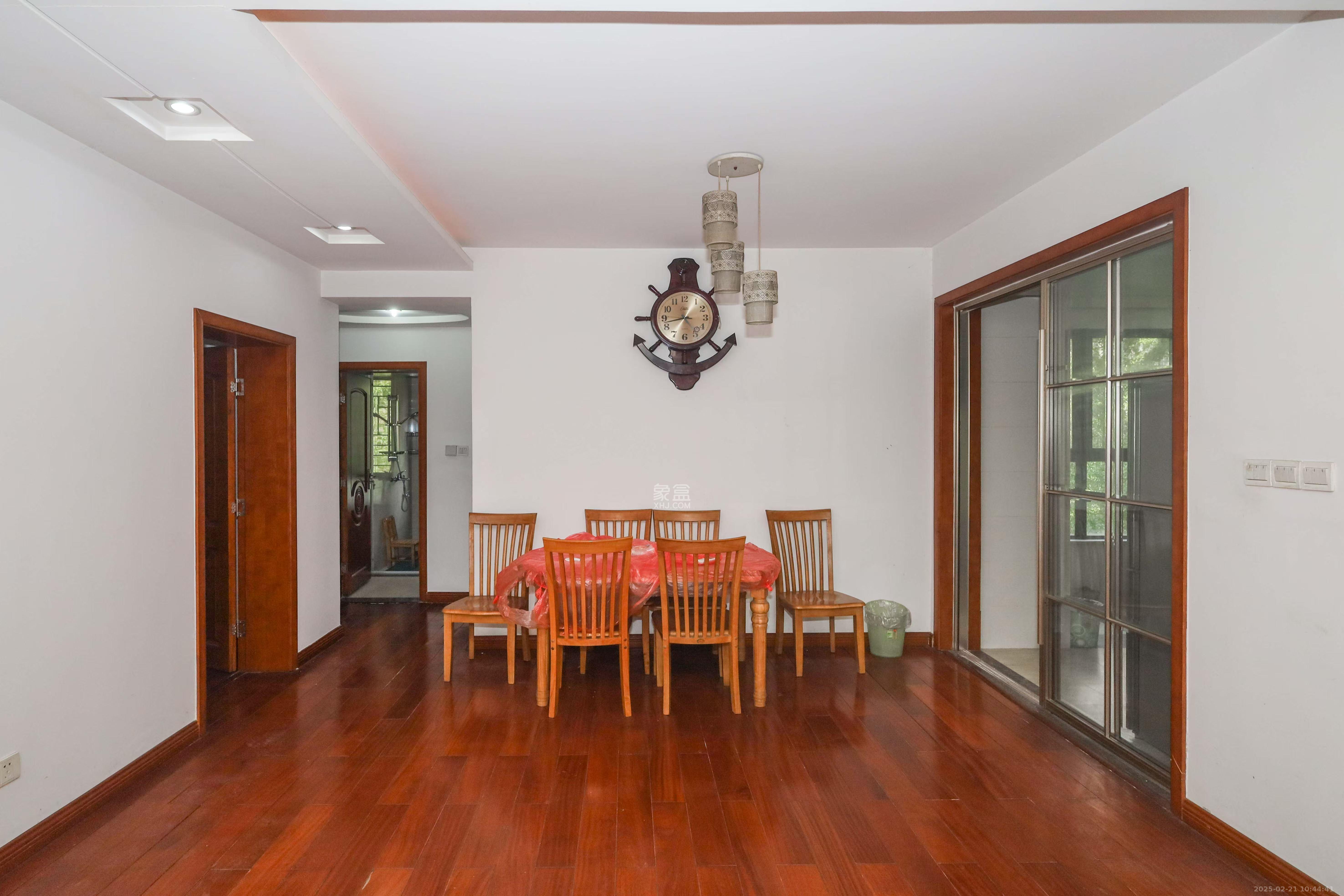 保利麓谷林语E区 4室2厅2卫 3200.0元/月 保利麓谷林语E区 4室2厅2卫 3200.0元/月室内图