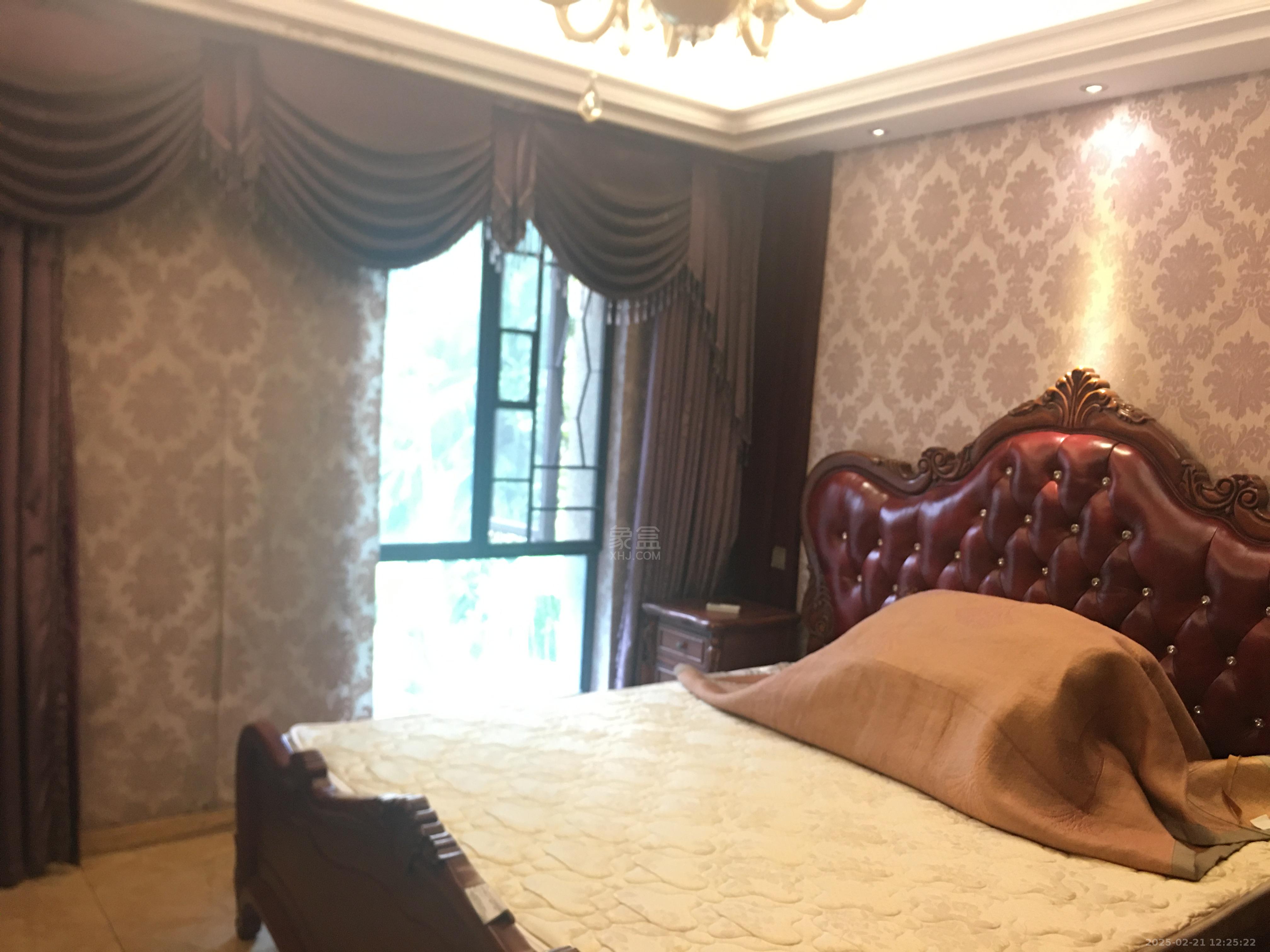 泰山公馆  2室2厅1卫   1700.00元/月室内图