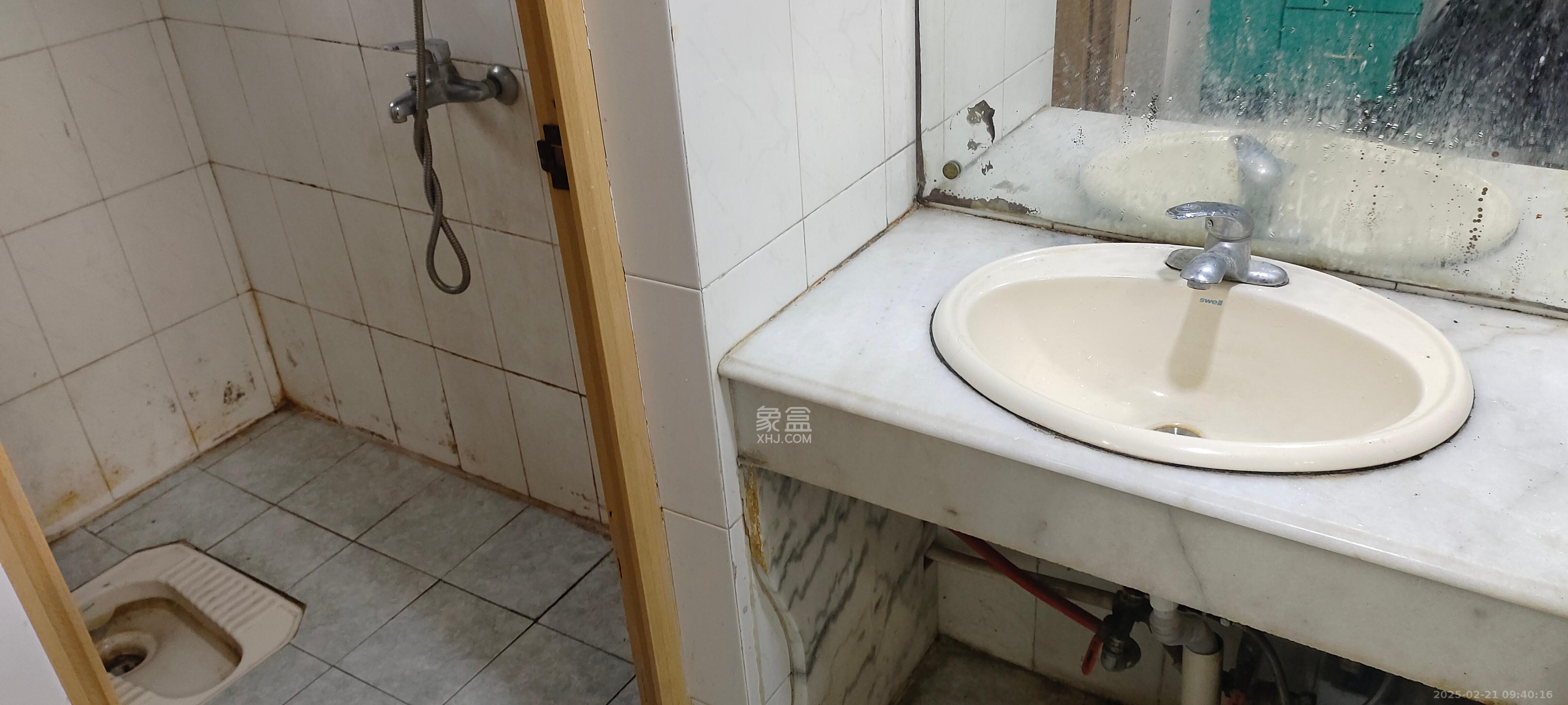 谭石路谭家冲社区  1室0厅0卫   2100.00元/月