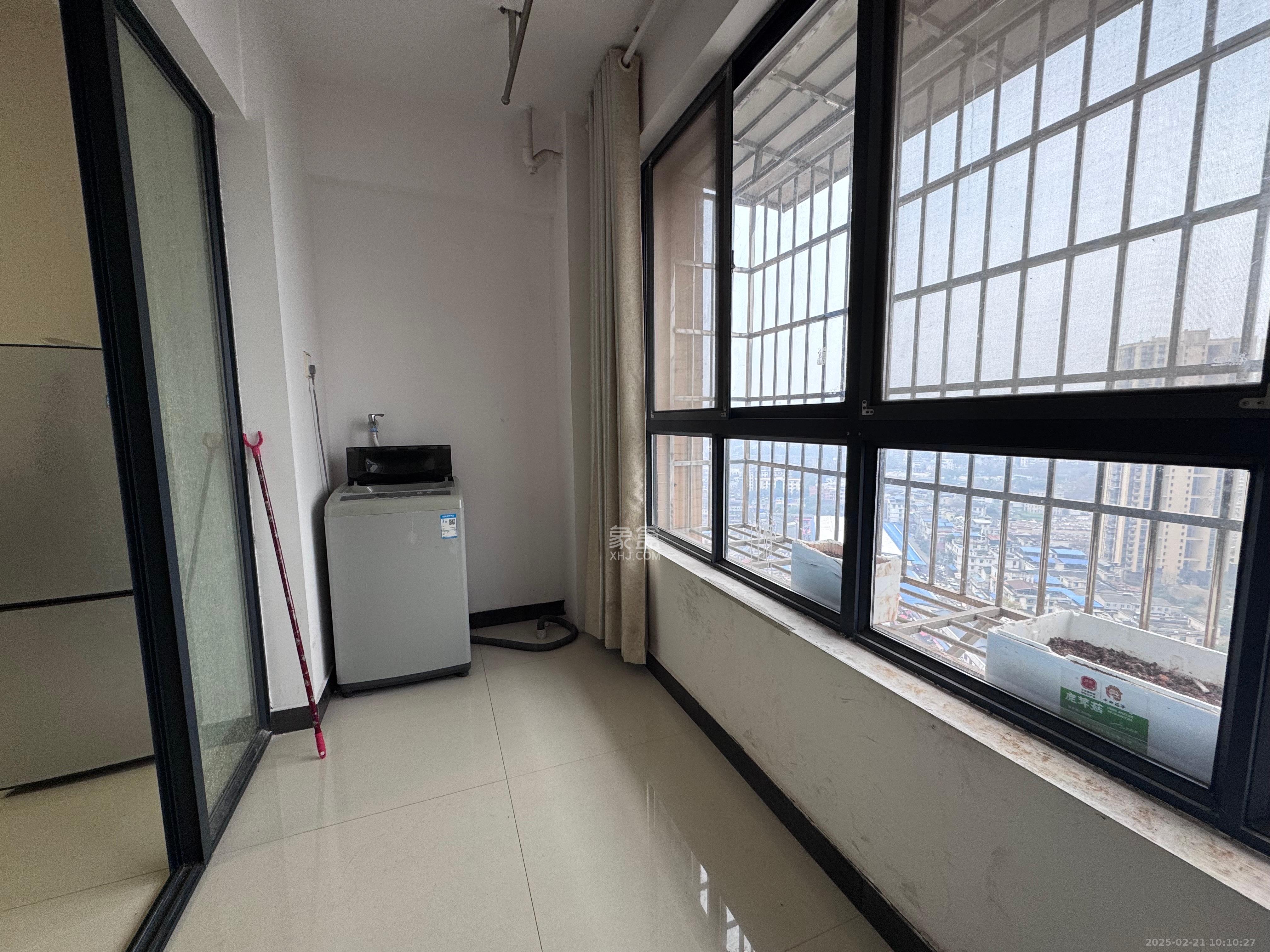 圭塘三小区  2室1厅1卫   2400.00元/月室内图