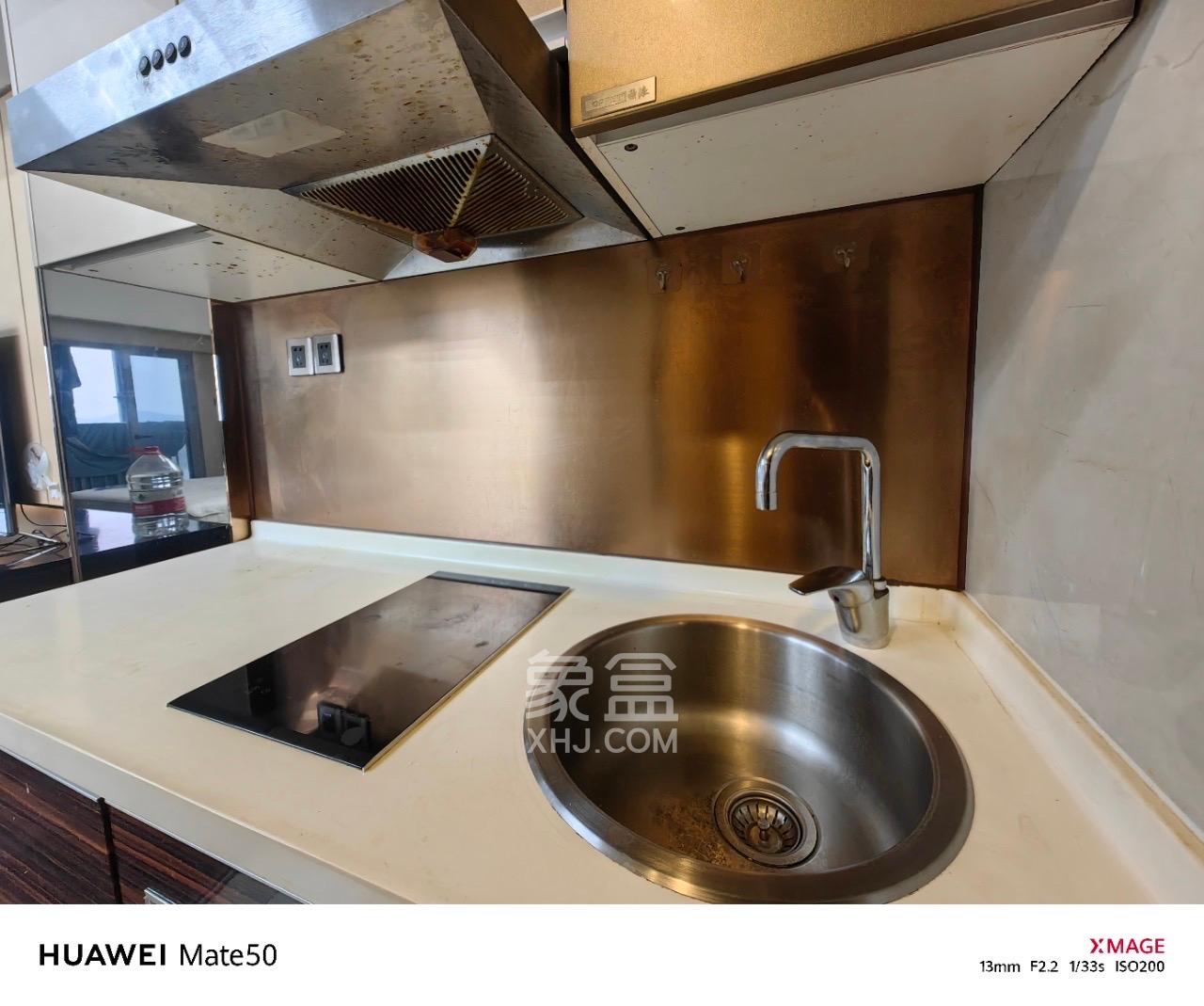 保利国际广场 1室1厅1卫 2600.0元/月 保利国际广场 1室1厅1卫 2600.0元/月室内图