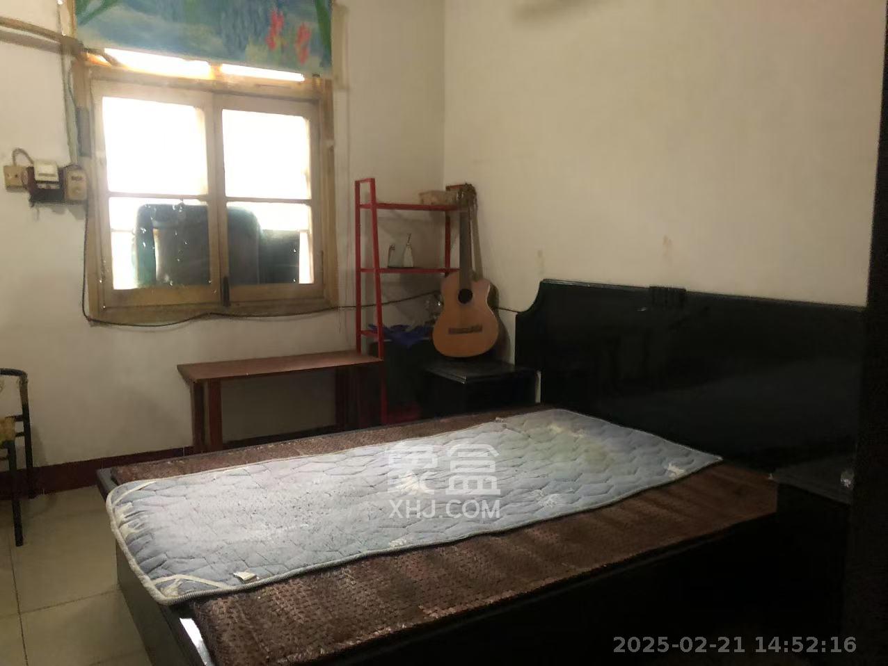 湖橡宿舍  2室1厅1卫   1200.00元/月室内图