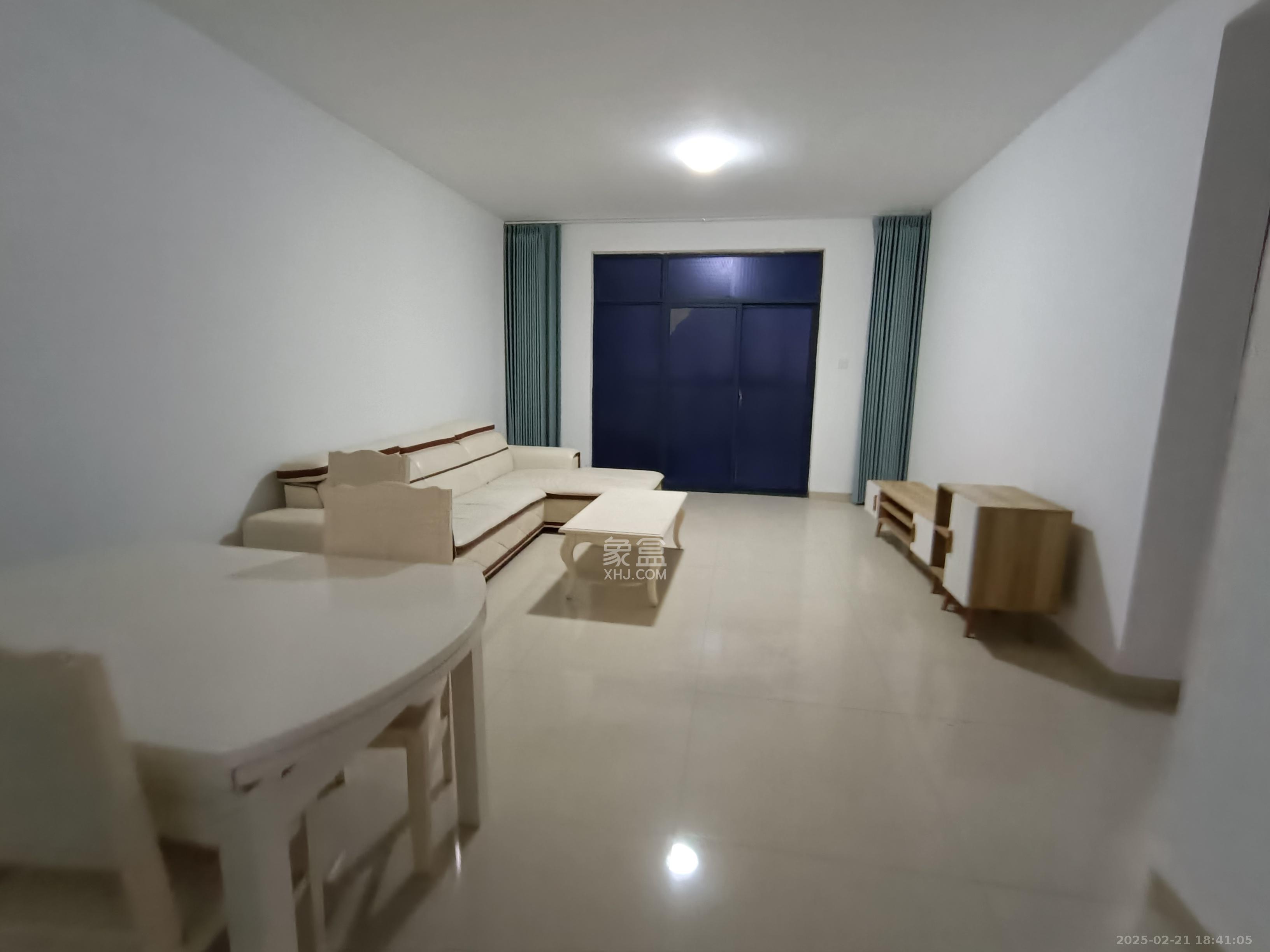 融圣国际  3室2厅2卫   3600.00元/月