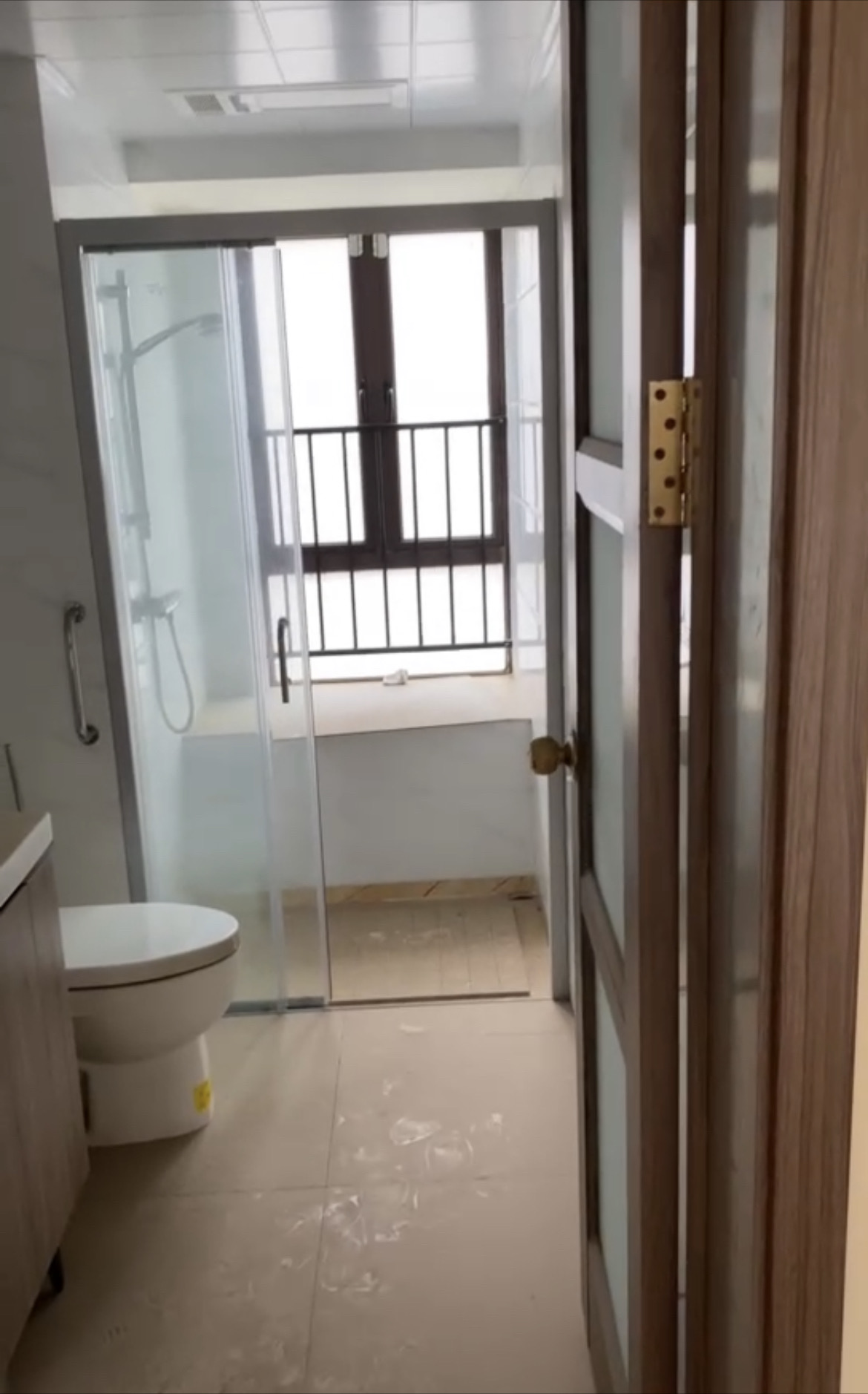 碧桂园豪园 4室1厅1卫 83.8万 碧桂园豪园 4室1厅1卫 83.8万客厅