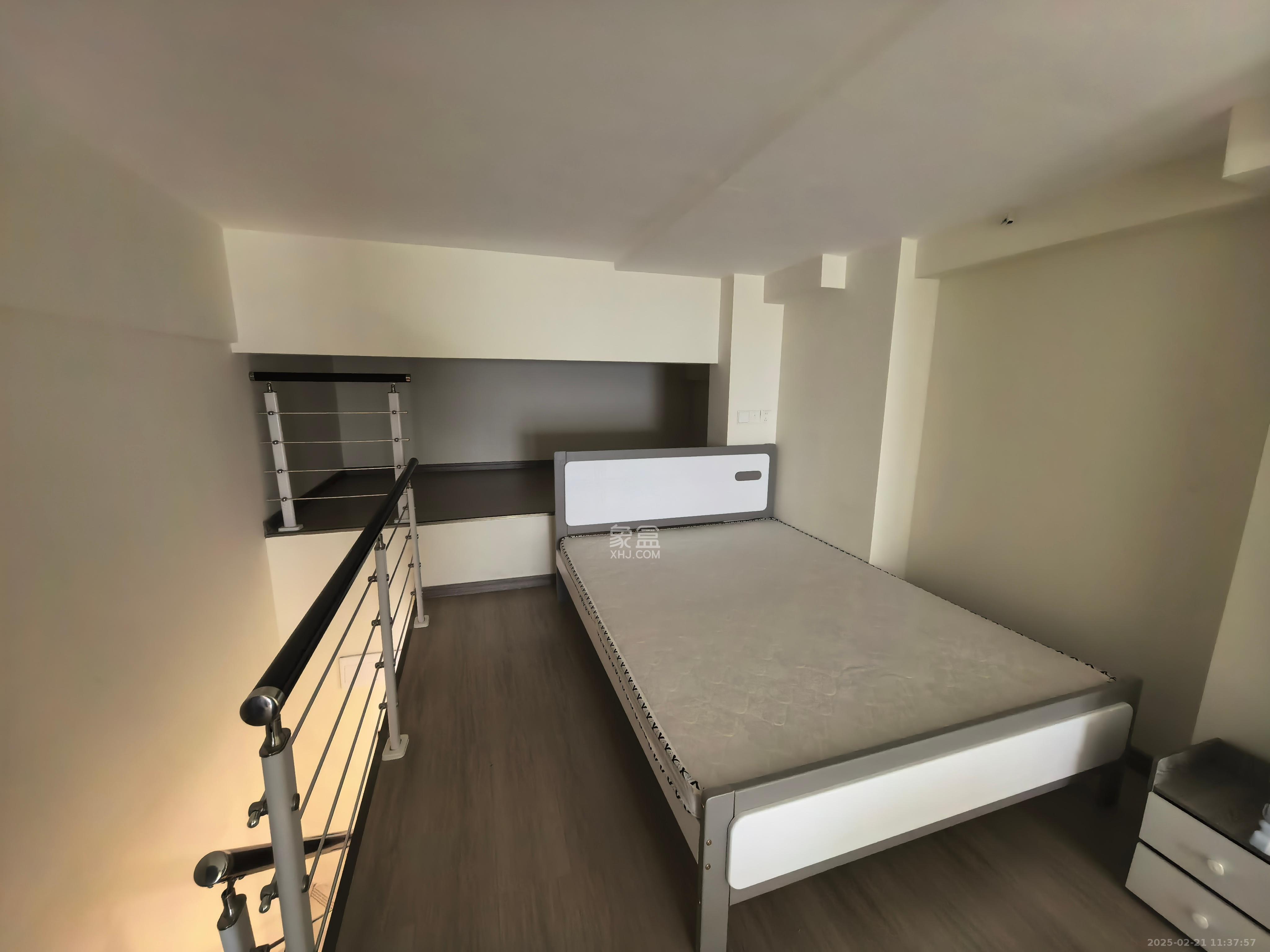 中海阅溪府 2室1厅1卫 1700.0元/月 中海阅溪府 2室1厅1卫 1700.0元/月室内图