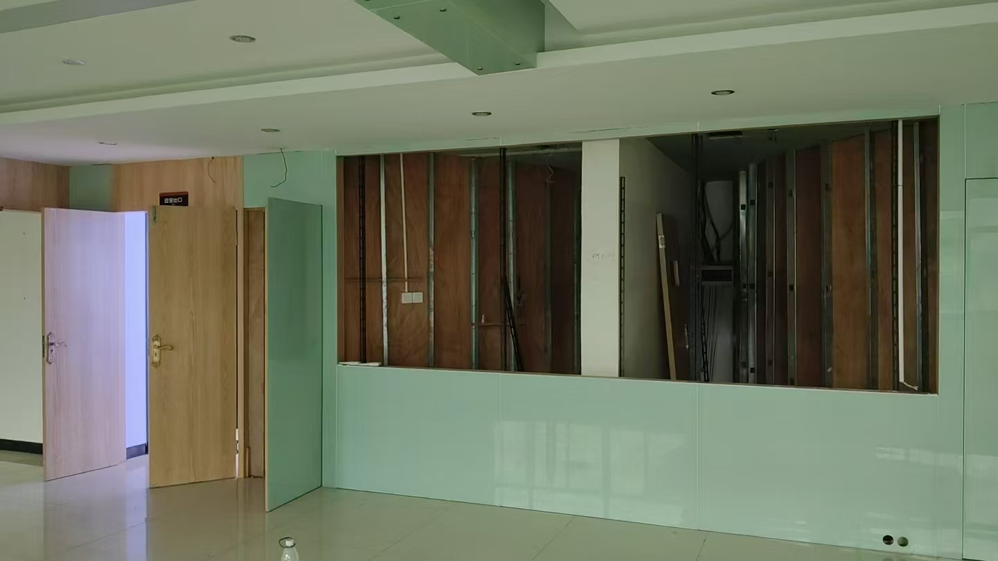 汇景花园 8室2厅2卫 5400.0元/月 汇景花园 8室2厅2卫 5400.0元/月室内图