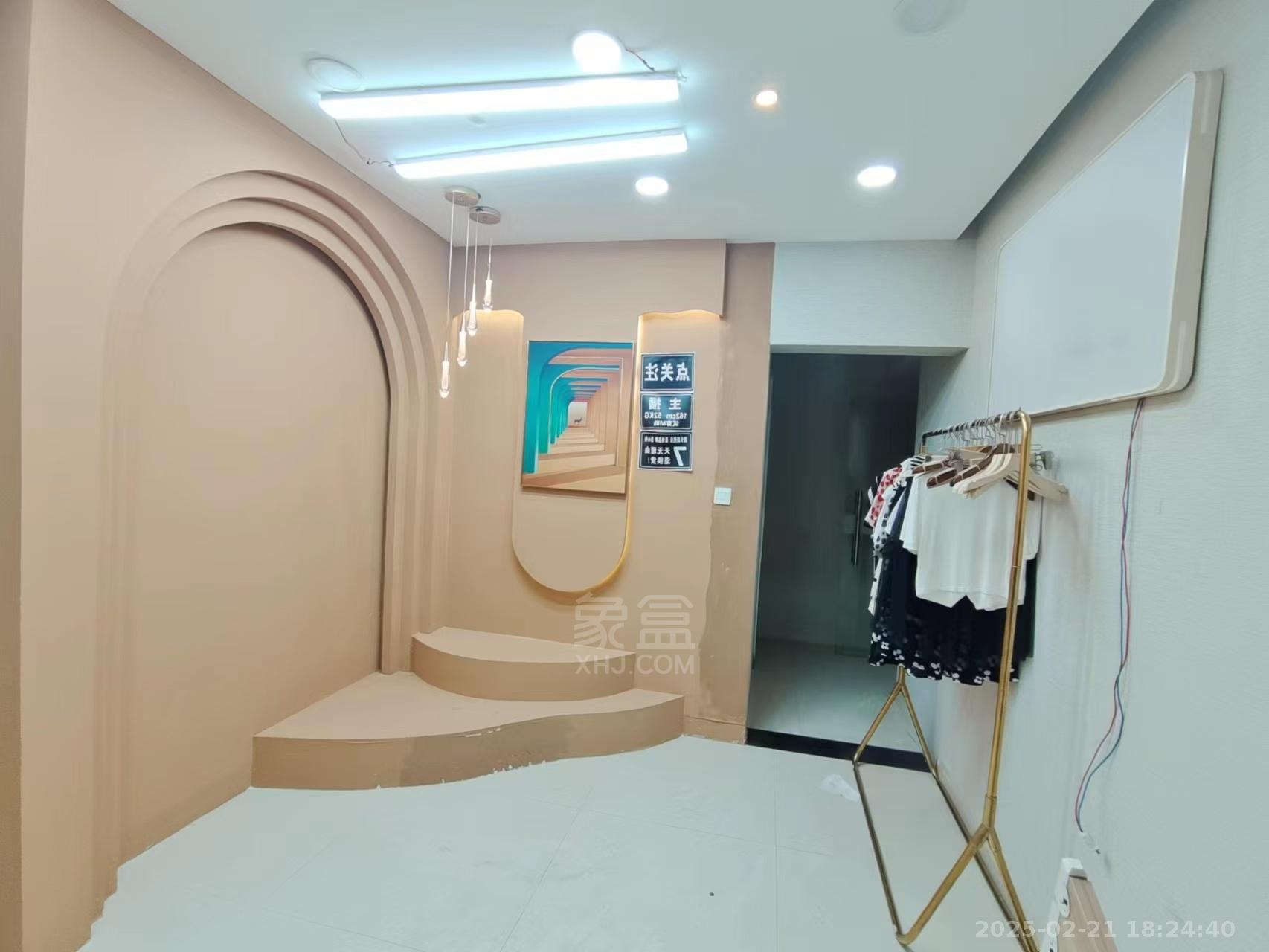 大汉希尔顿  1室1厅1卫   4800.00元/月室内图