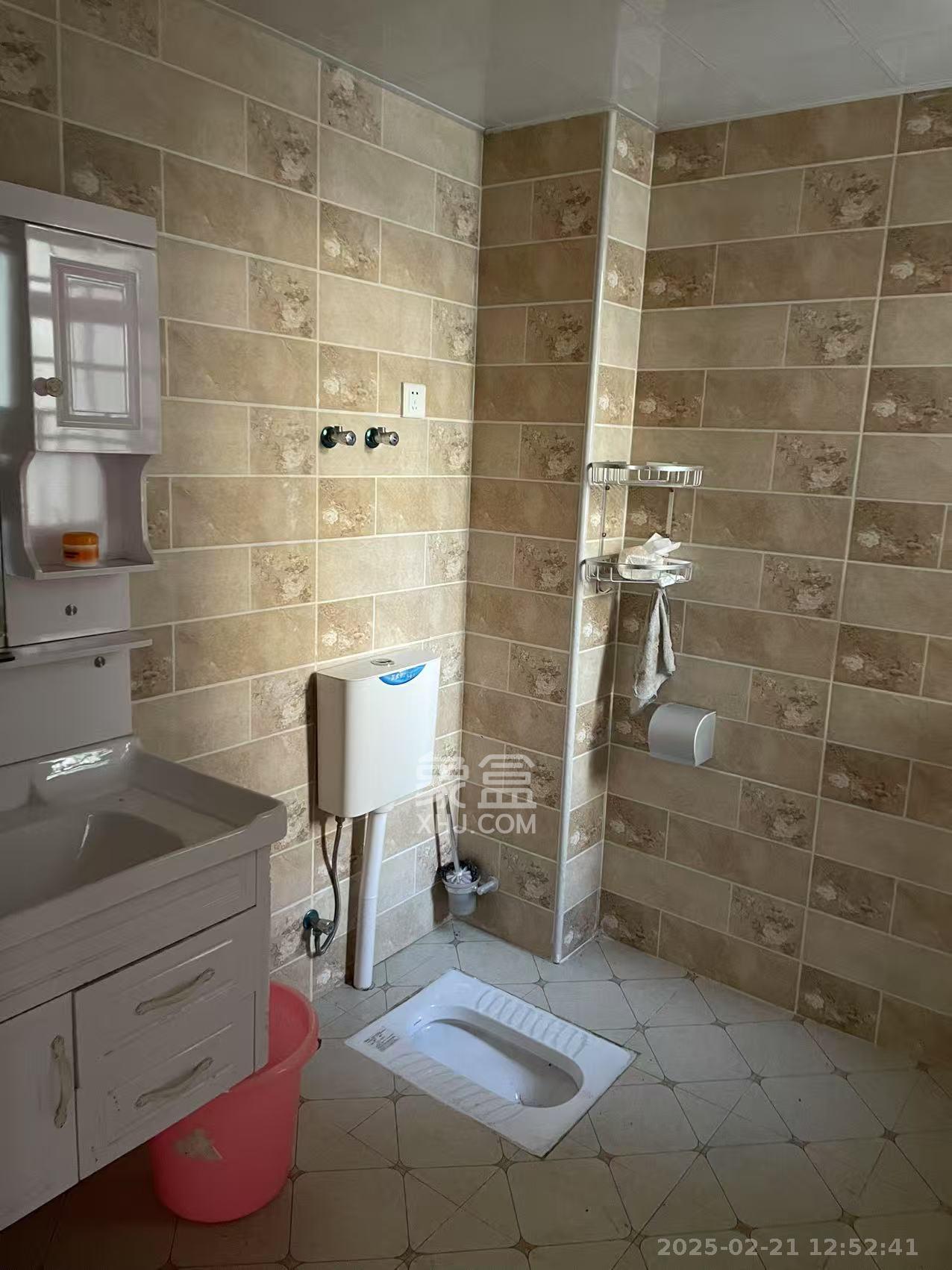 江山帝景雅典  3室2厅2卫    2500.0元/月 江山帝景雅典  3室2厅2卫    2500.0元/月室内图