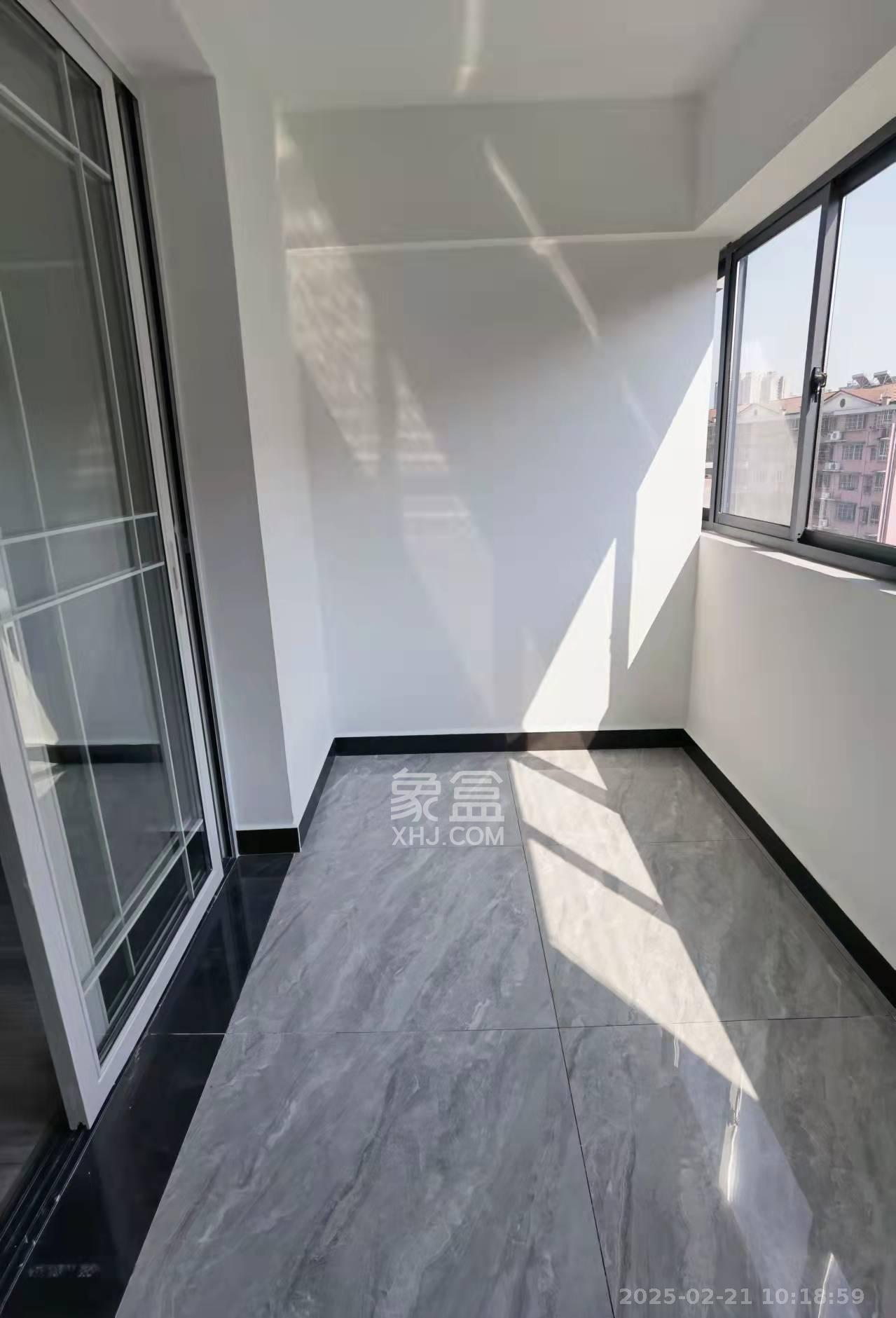 湘果公寓  3室2厅2卫   2800.00元/月室内图