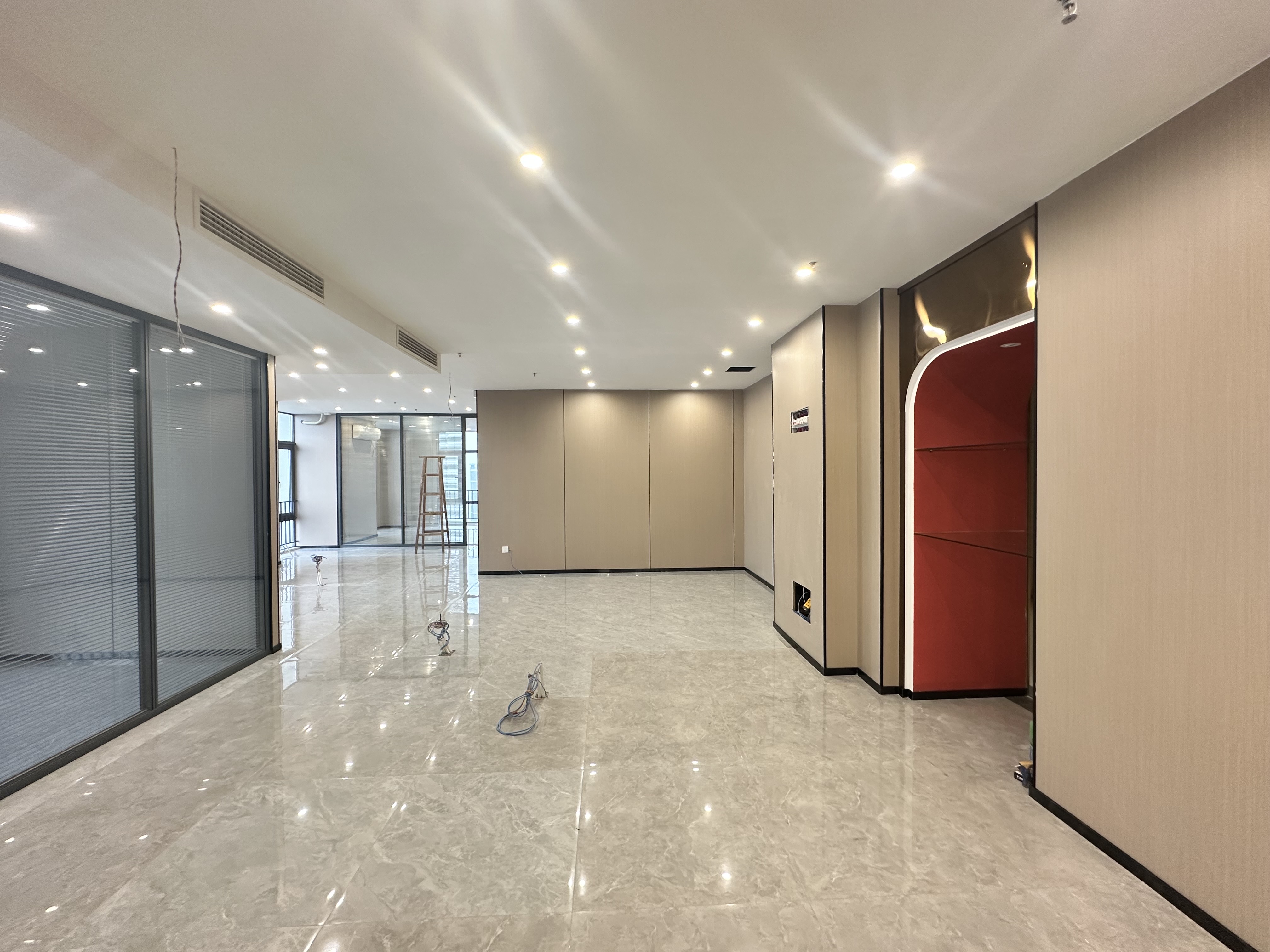 启迪协信中心  1室1厅1卫   14000.00元/月户型图