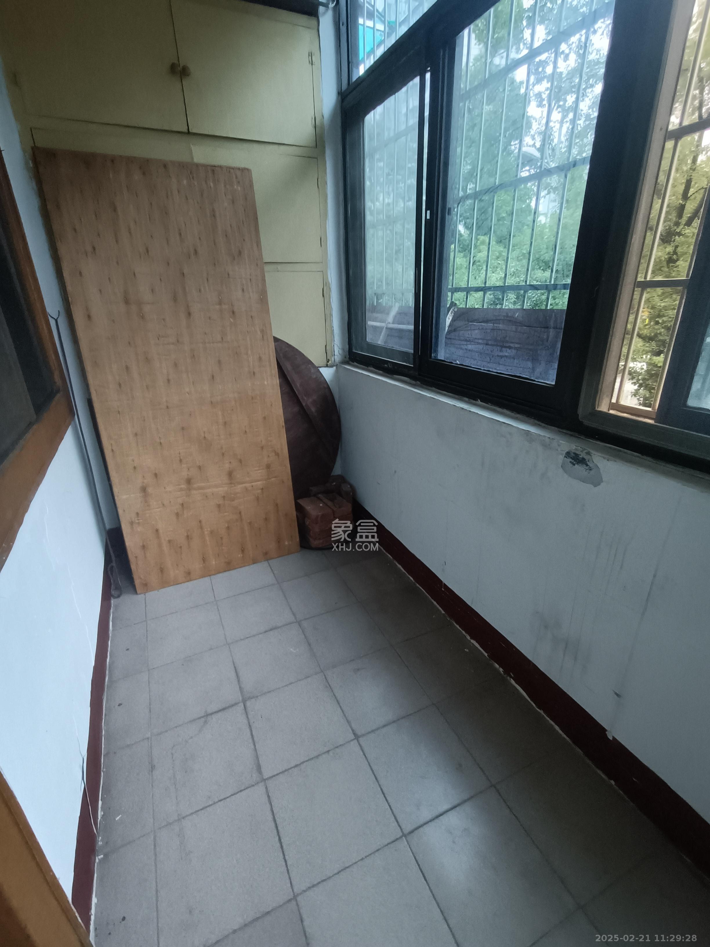 雨花亭长电宿舍(新建西路) 2室1厅1卫 1100.0元/月 雨花亭长电宿舍(新建西路) 2室1厅1卫 1100.0元/月室内图