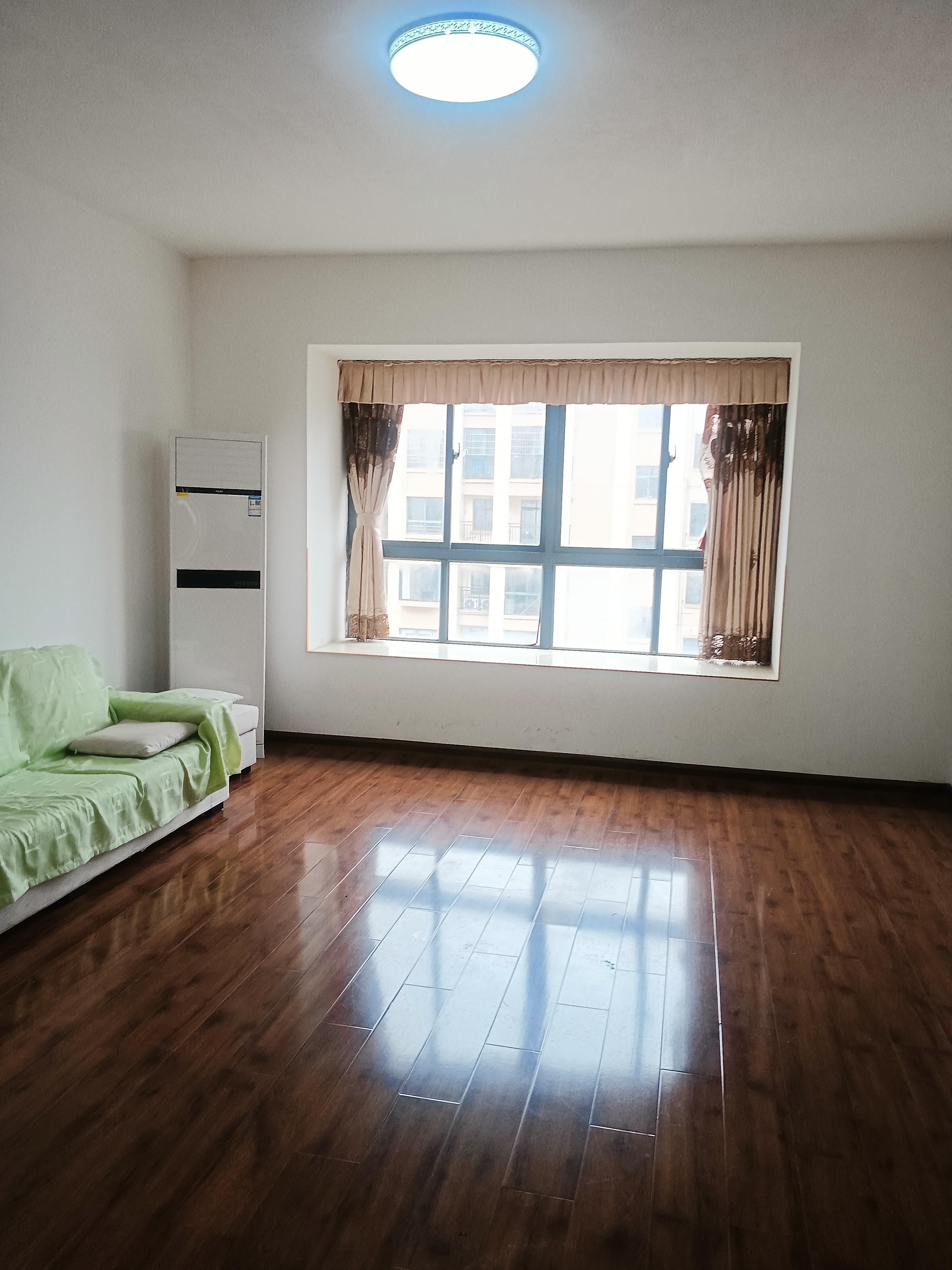 天门壹号 3室2厅2卫 1800.0元/月 天门壹号 3室2厅2卫 1800.0元/月户型图