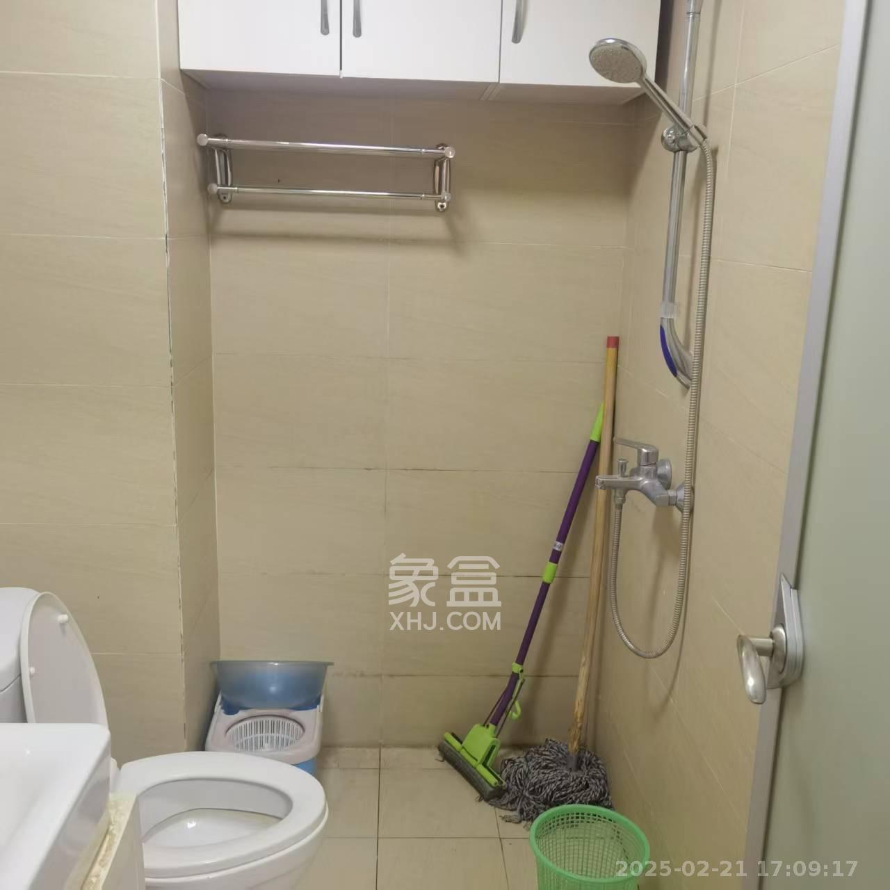 长盛上东区  1室1厅1卫   1500.00元/月室内图