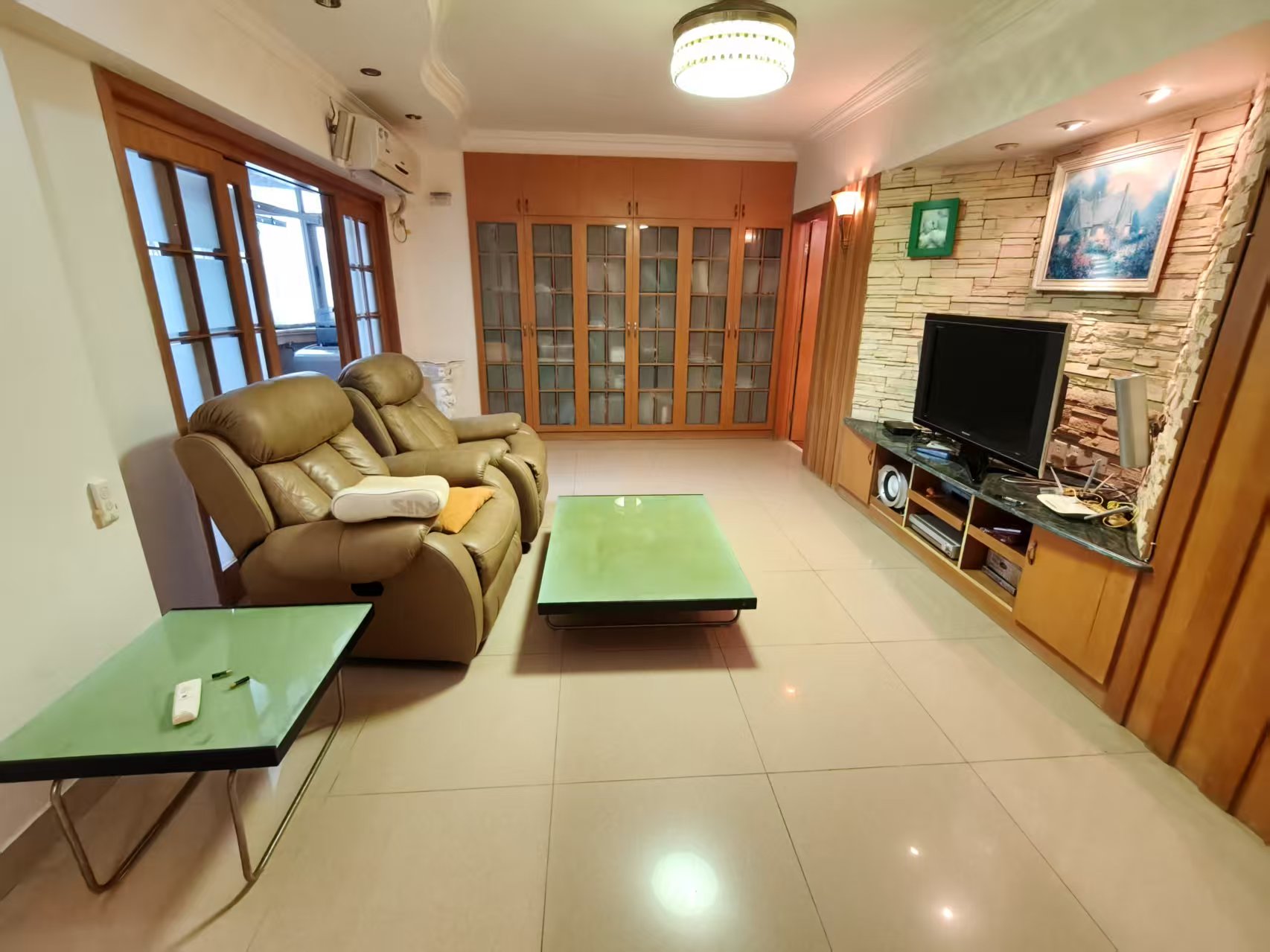 海南省人民医院宿舍区(秀英区)  4室2厅1卫    2200.0元/月 海南省人民医院宿舍区(秀英区)  4室2厅1卫    2200.0元/月室内图