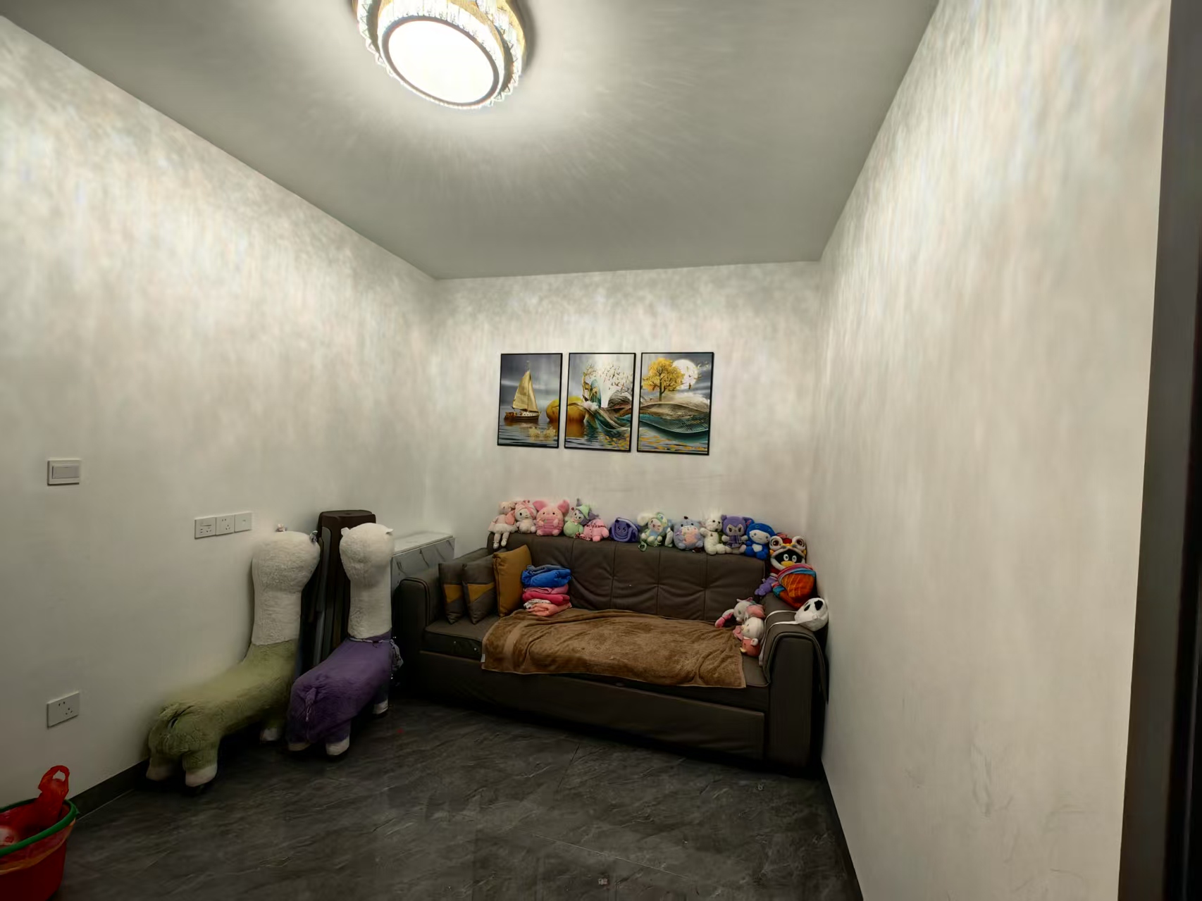 富通雅居 1室1厅1卫 92.0万 富通雅居 1室1厅1卫 92.0万客厅