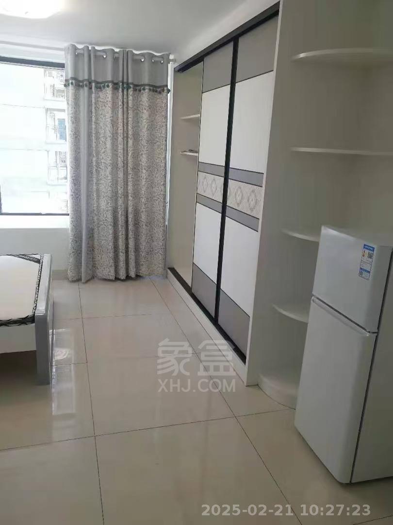 文艺复兴(未来城) 1室1厅1卫 1000.0元/月 文艺复兴(未来城) 1室1厅1卫 1000.0元/月室内图