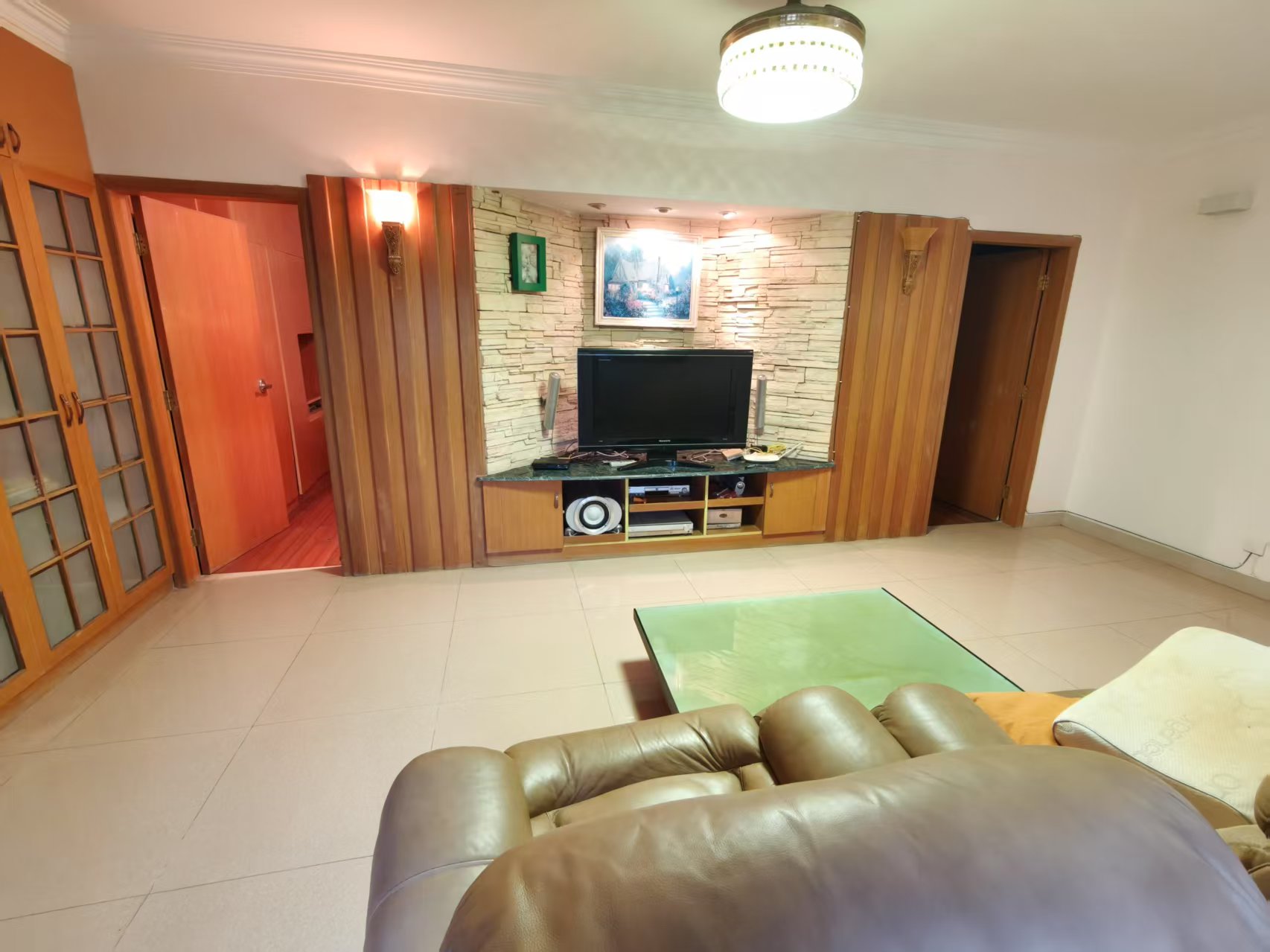 海南省人民医院宿舍区(秀英区)  4室2厅1卫    2200.0元/月 海南省人民医院宿舍区(秀英区)  4室2厅1卫    2200.0元/月室内图