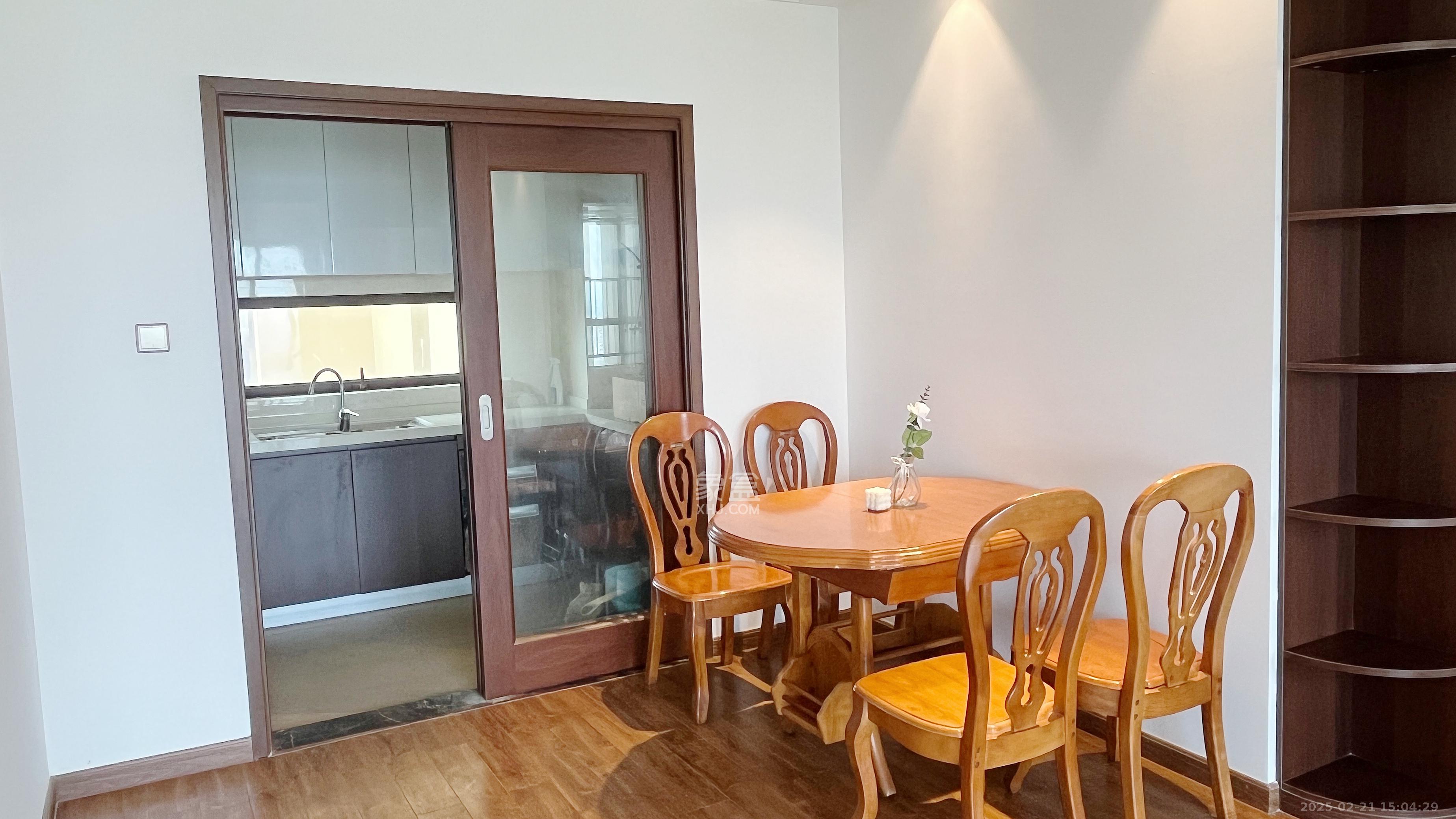 奥园誉景华府  3室2厅2卫    2600.0元/月室内图