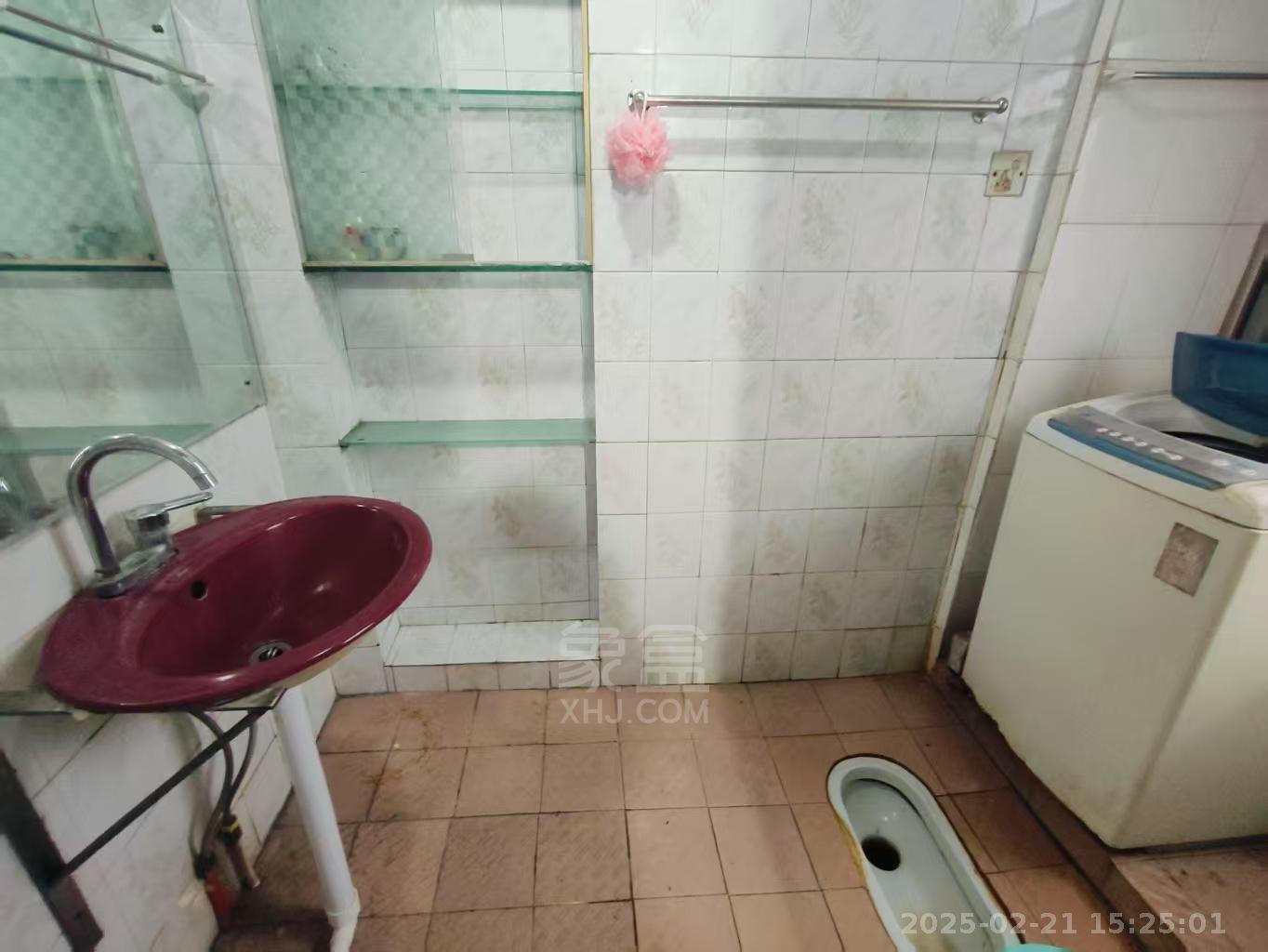 金桂小区曹一二三村 2室1厅1卫 800.0元/月 金桂小区曹一二三村 2室1厅1卫 800.0元/月室内图