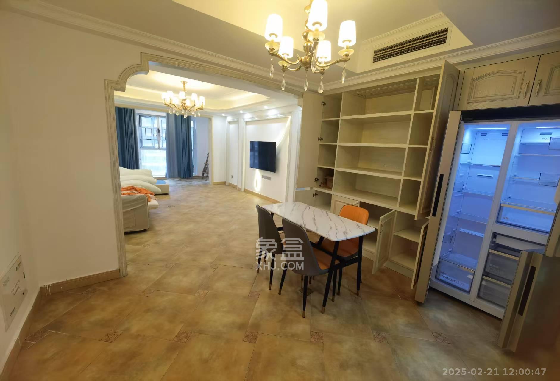 中粮自然天城 3室2厅2卫 3000.0元/月 中粮自然天城 3室2厅2卫 3000.0元/月室内图