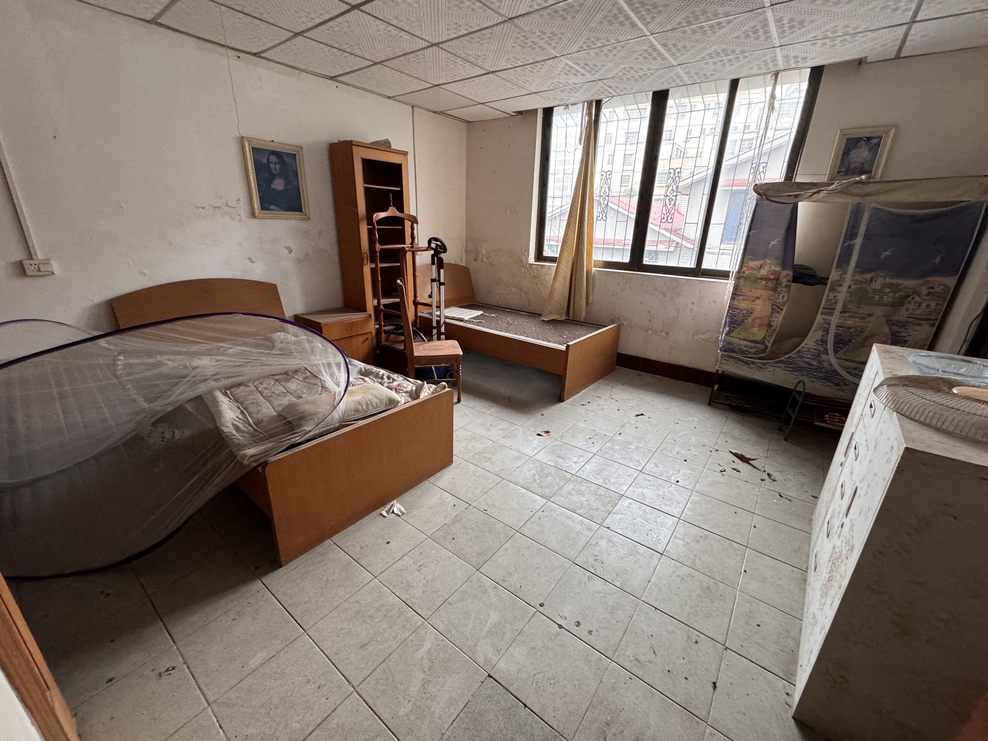 国科园小区 2室1厅1卫 410.0万 国科园小区 2室1厅1卫 410.0万客厅