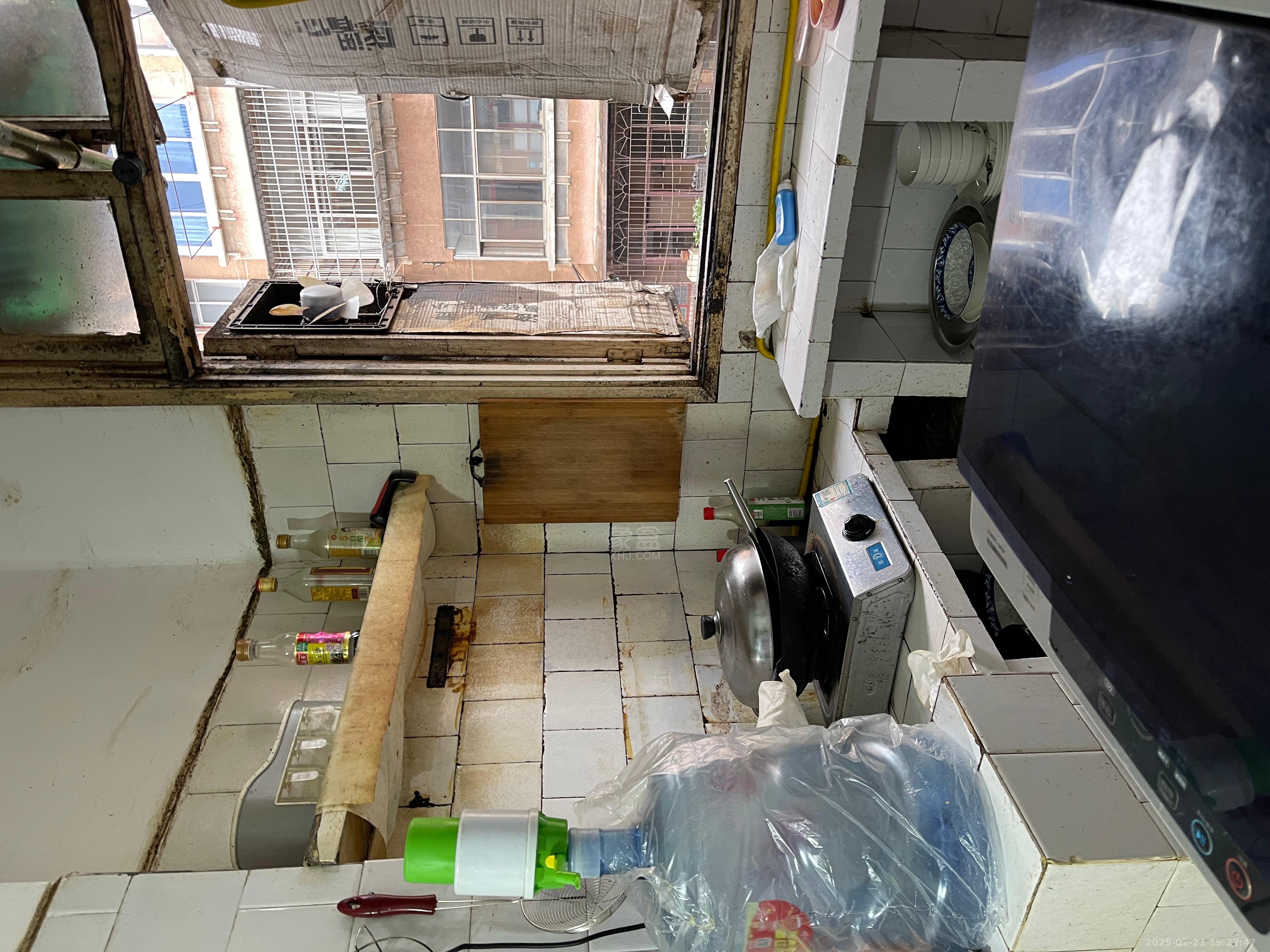 解放一村 2室1厅1卫 700.0元/月 解放一村 2室1厅1卫 700.0元/月室内图