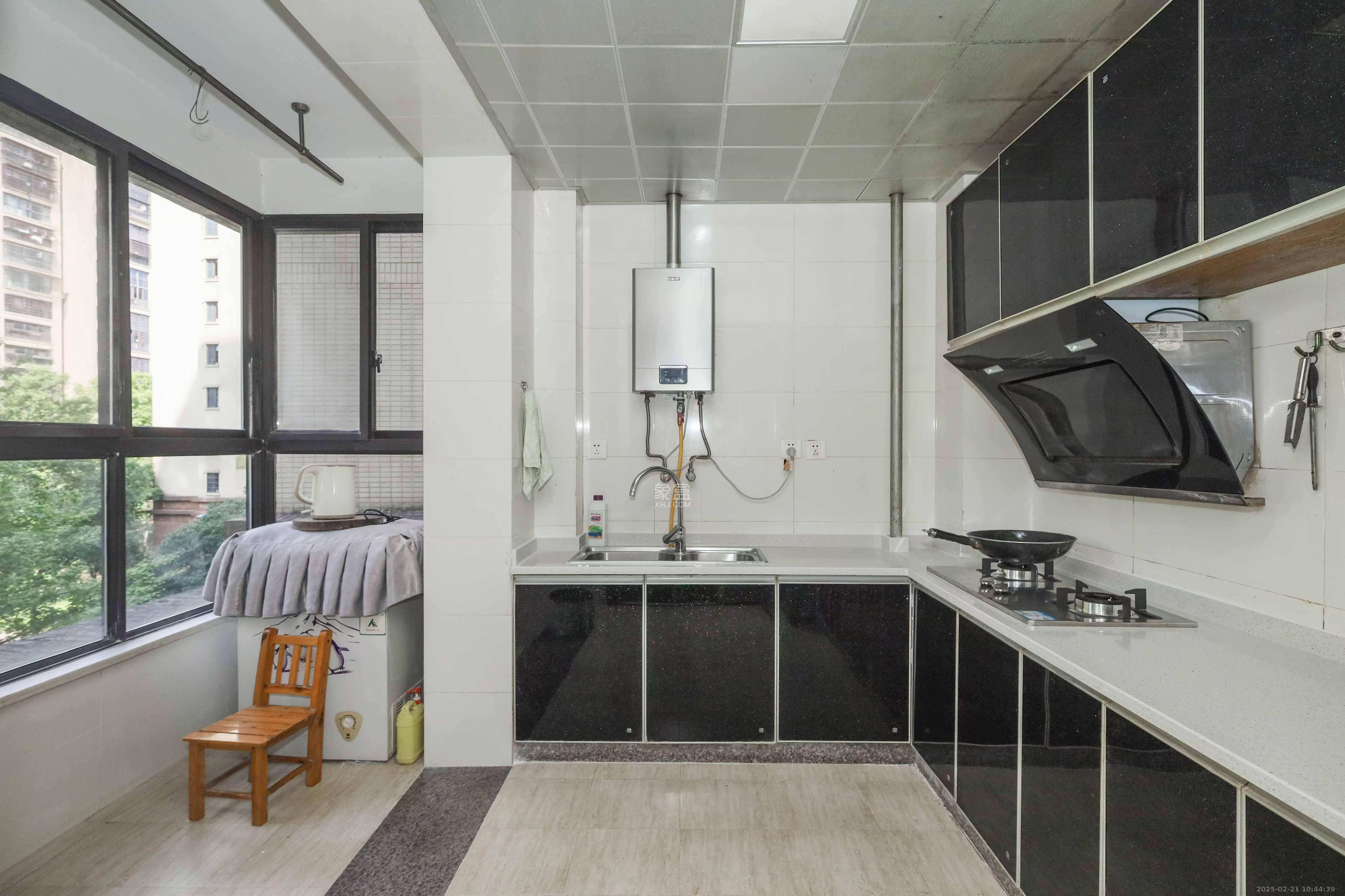 保利麓谷林语E区 4室2厅2卫 3200.0元/月 保利麓谷林语E区 4室2厅2卫 3200.0元/月室内图