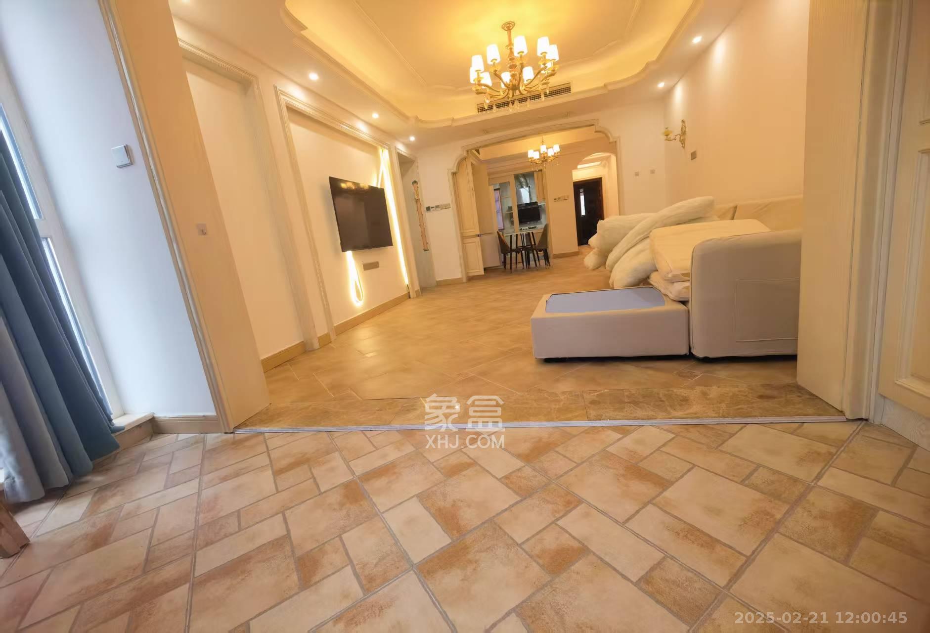 中粮自然天城 3室2厅2卫 3000.0元/月 中粮自然天城 3室2厅2卫 3000.0元/月室内图