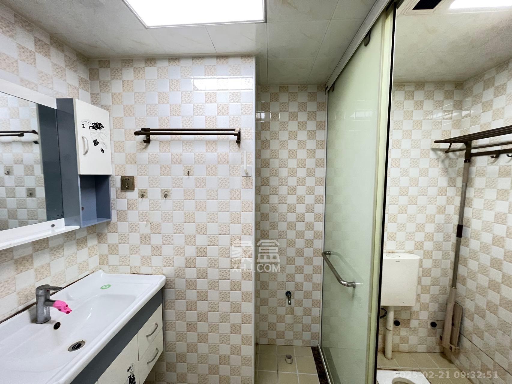 高升时代广场(冠铭商务中心) 1室0厅0卫 1500.0元/月 高升时代广场(冠铭商务中心) 1室0厅0卫 1500.0元/月室内图