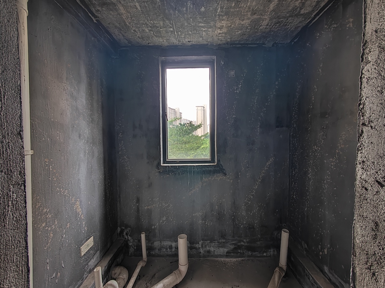 翡翠水城(住宅)  3室2厅2卫    168.0万 翡翠水城(住宅)  3室2厅2卫    168.0万室内图