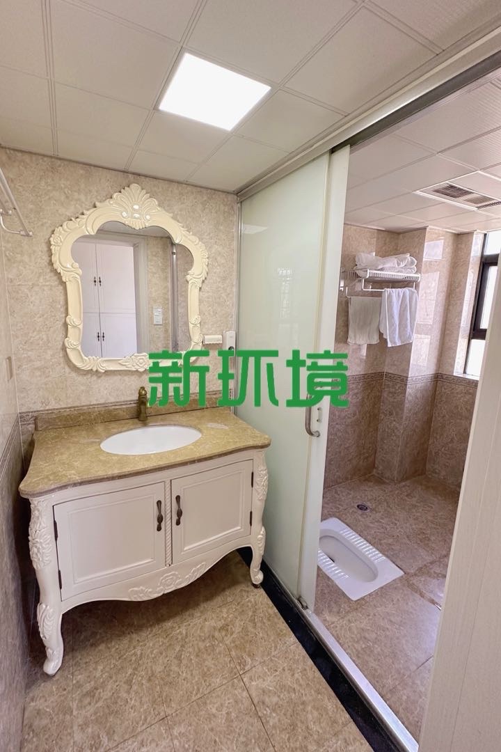 华天城小区  1室0厅0卫   86.80万客厅