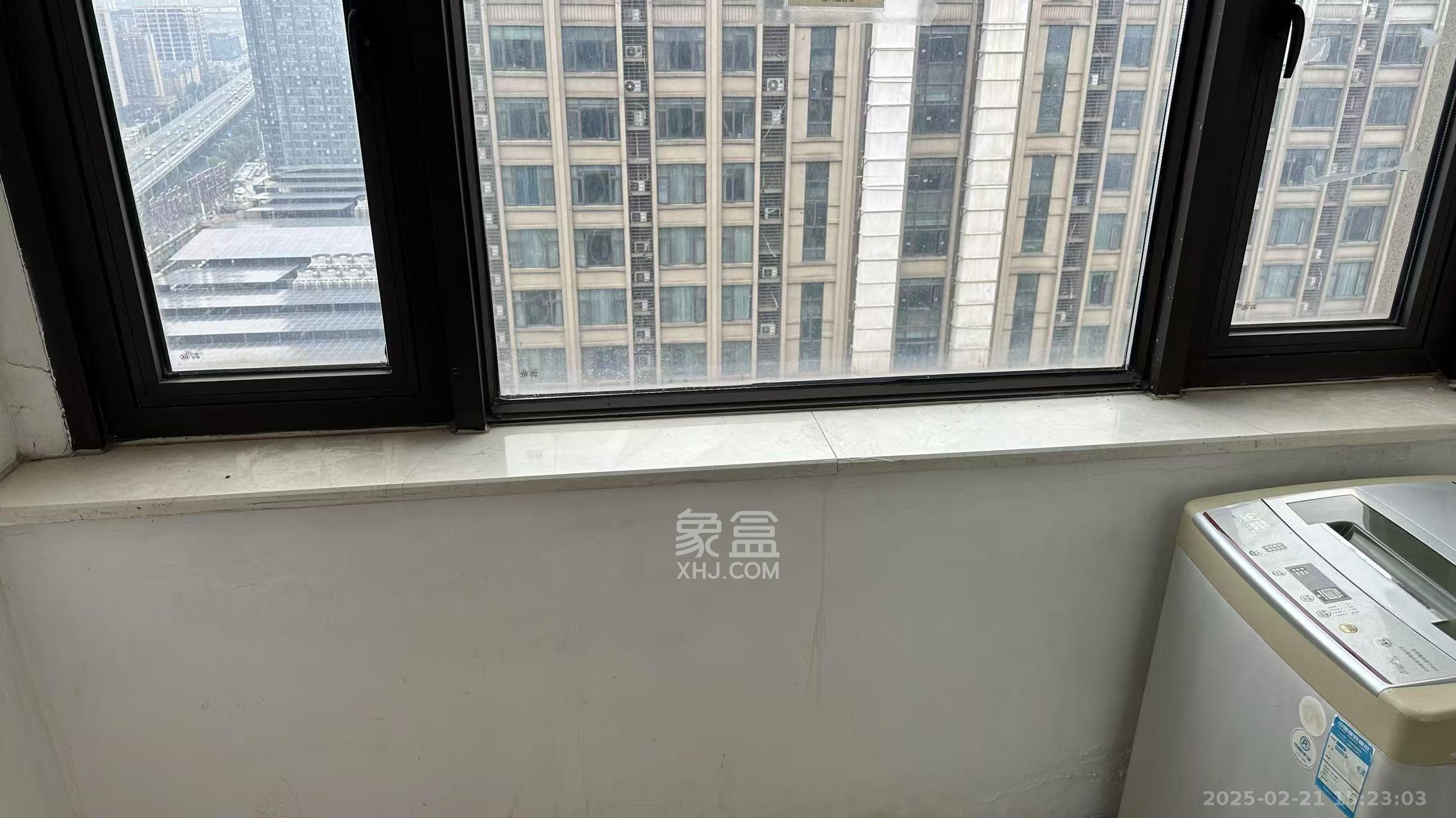 喜盈门范城 1室1厅1卫 1100.0元/月 喜盈门范城 1室1厅1卫 1100.0元/月室内图