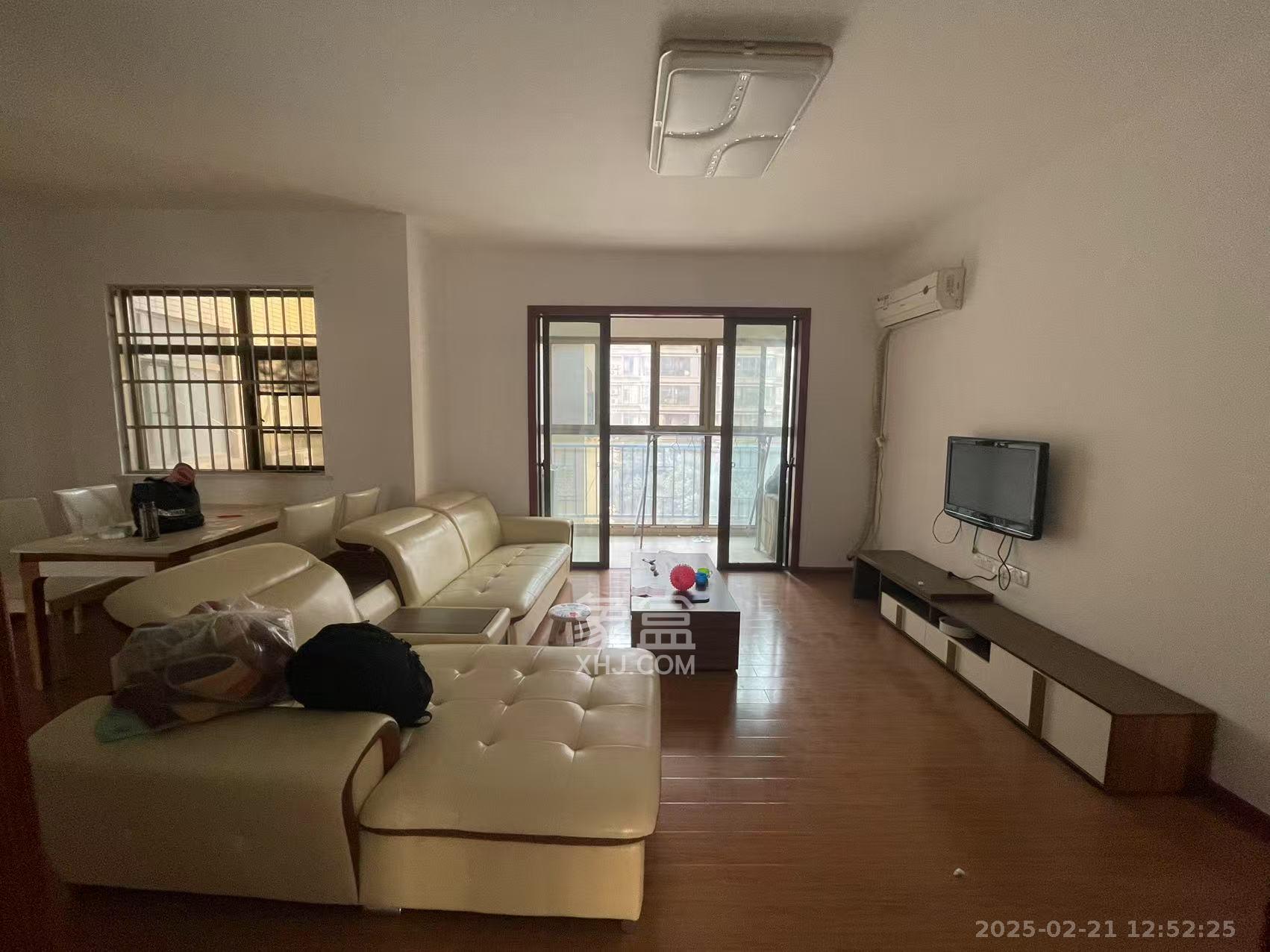 江山帝景雅典  3室2厅2卫    2500.0元/月 江山帝景雅典  3室2厅2卫    2500.0元/月室内图