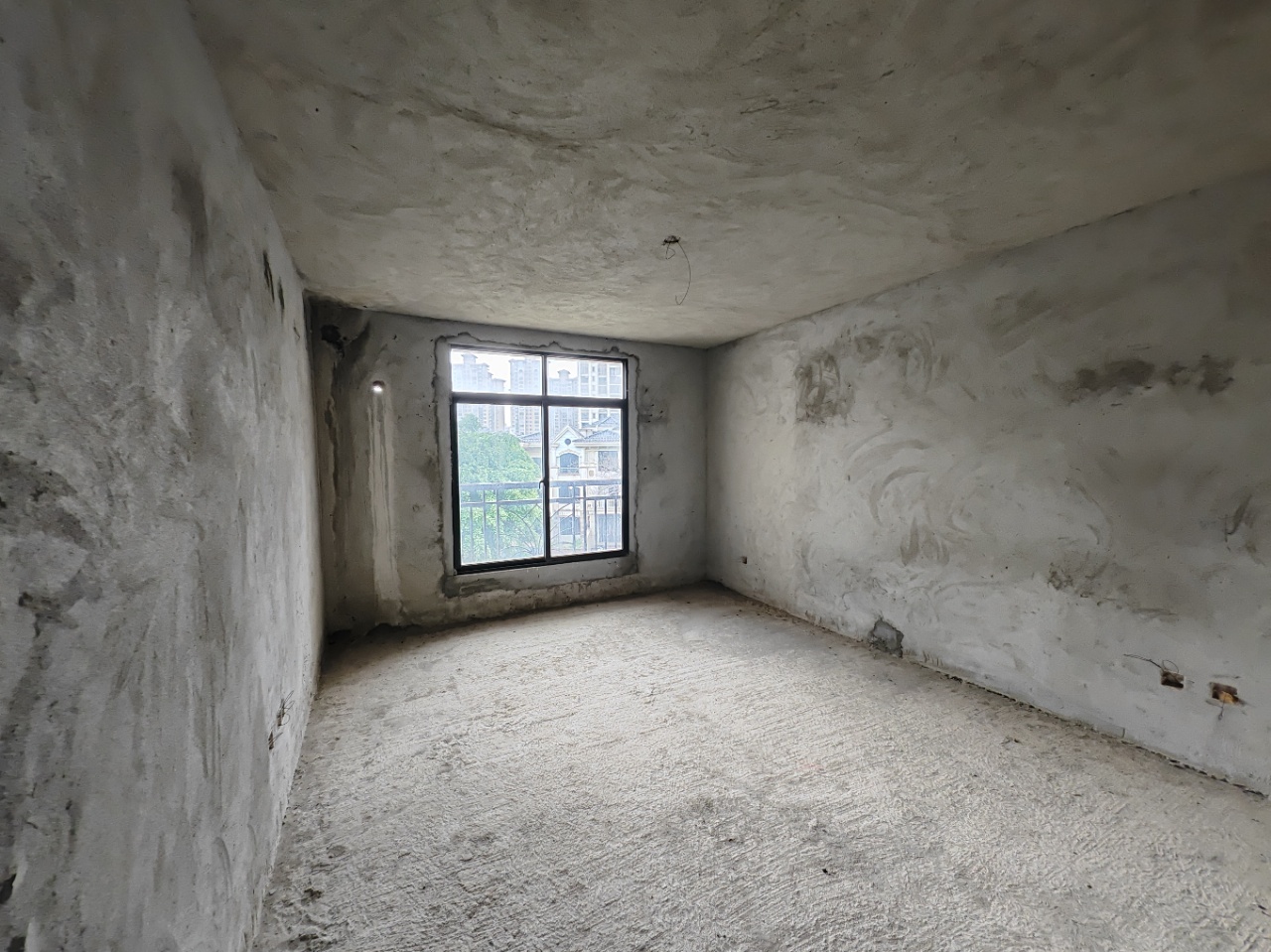 翡翠水城(住宅)  3室2厅2卫    168.0万 翡翠水城(住宅)  3室2厅2卫    168.0万室内图