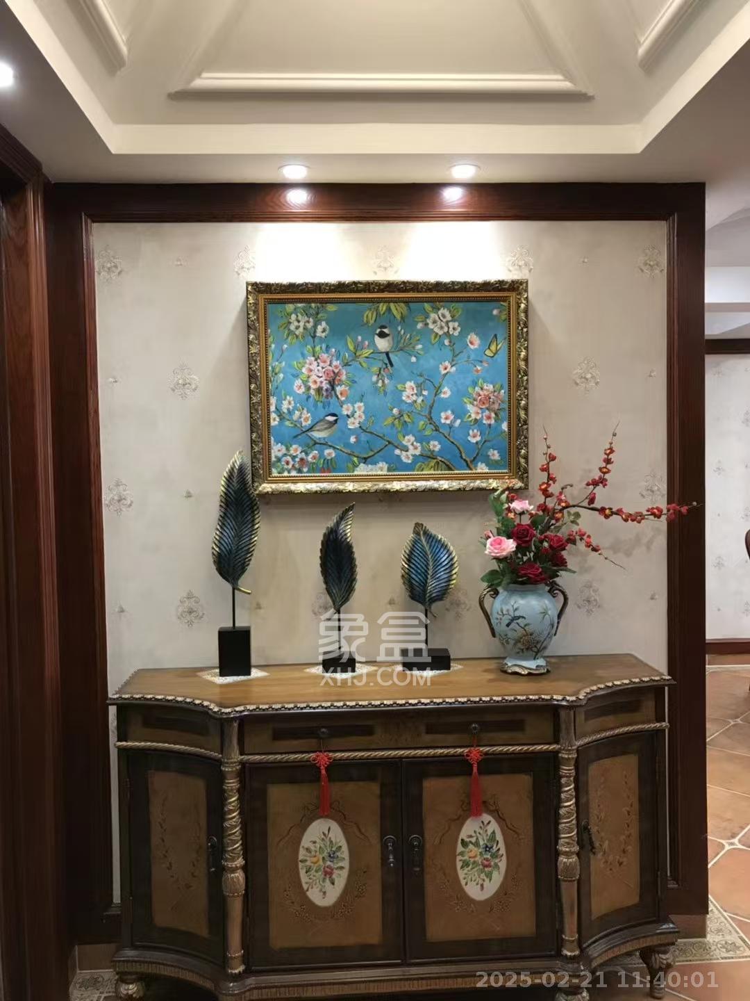 中交中央公园D2区  4室2厅2卫   6000.00元/月室内图