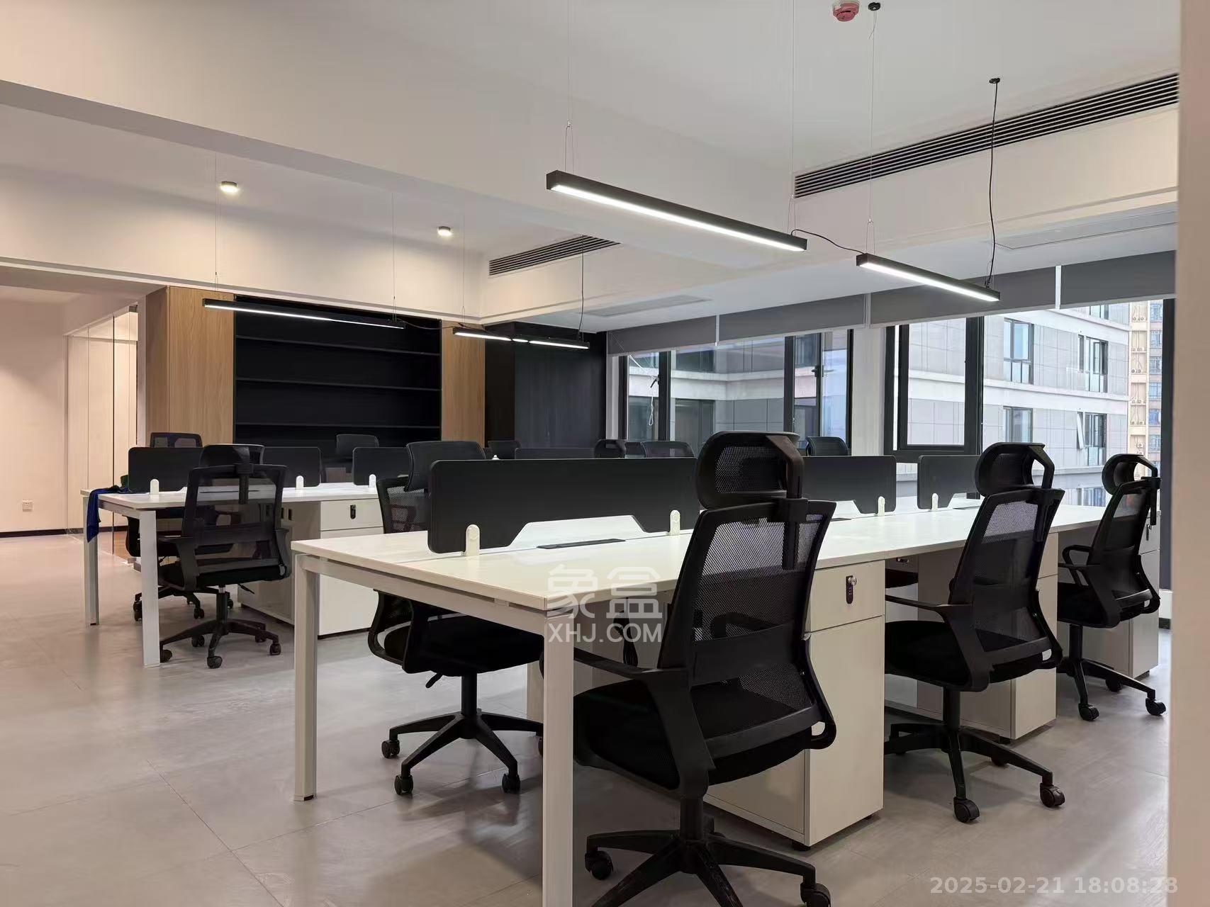 兰亭湾畔  3室1厅1卫    9800.0元/月 兰亭湾畔  3室1厅1卫    9800.0元/月室内图